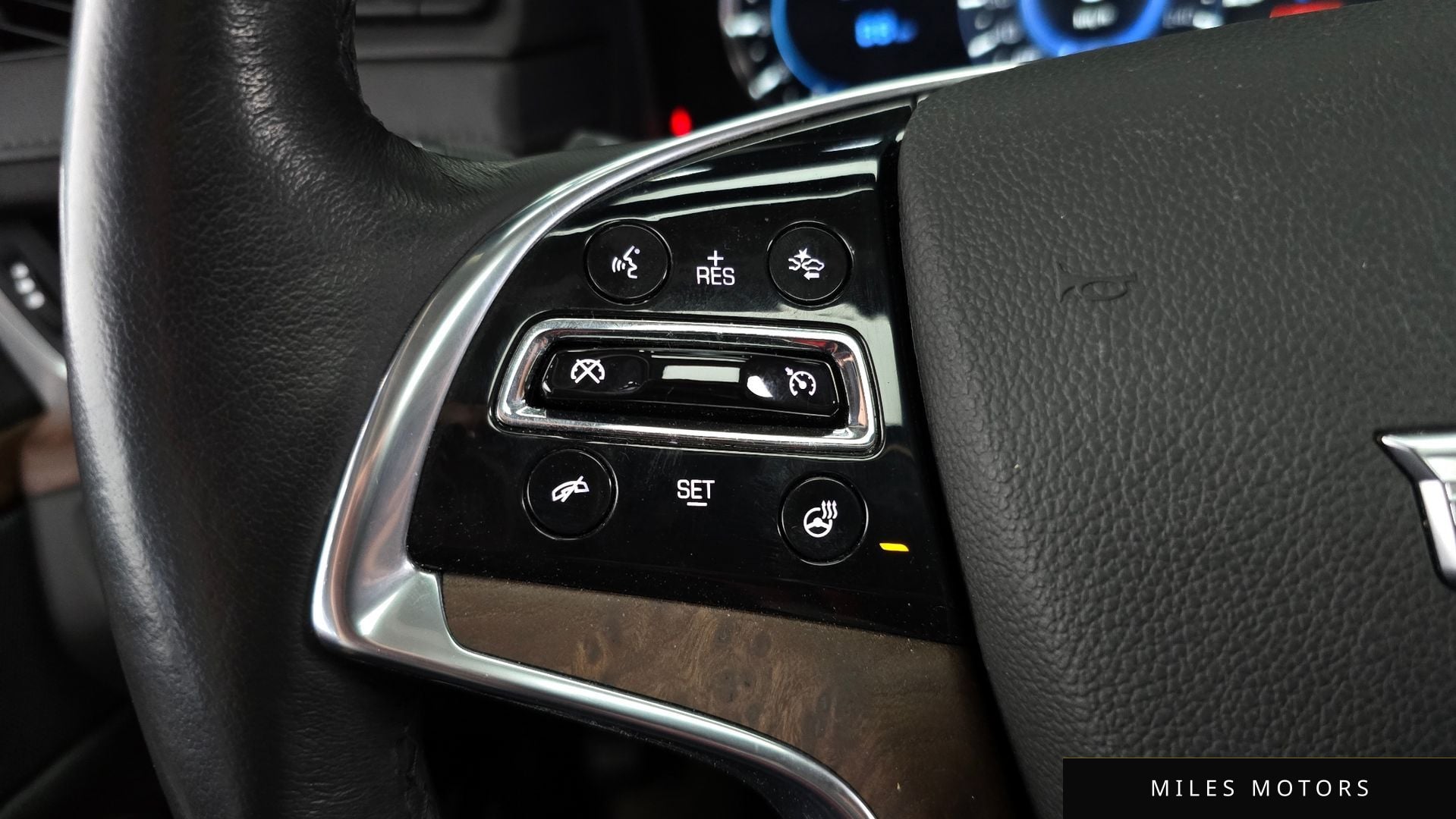 Cadillac Escalade 2020 — миниатюра 19
