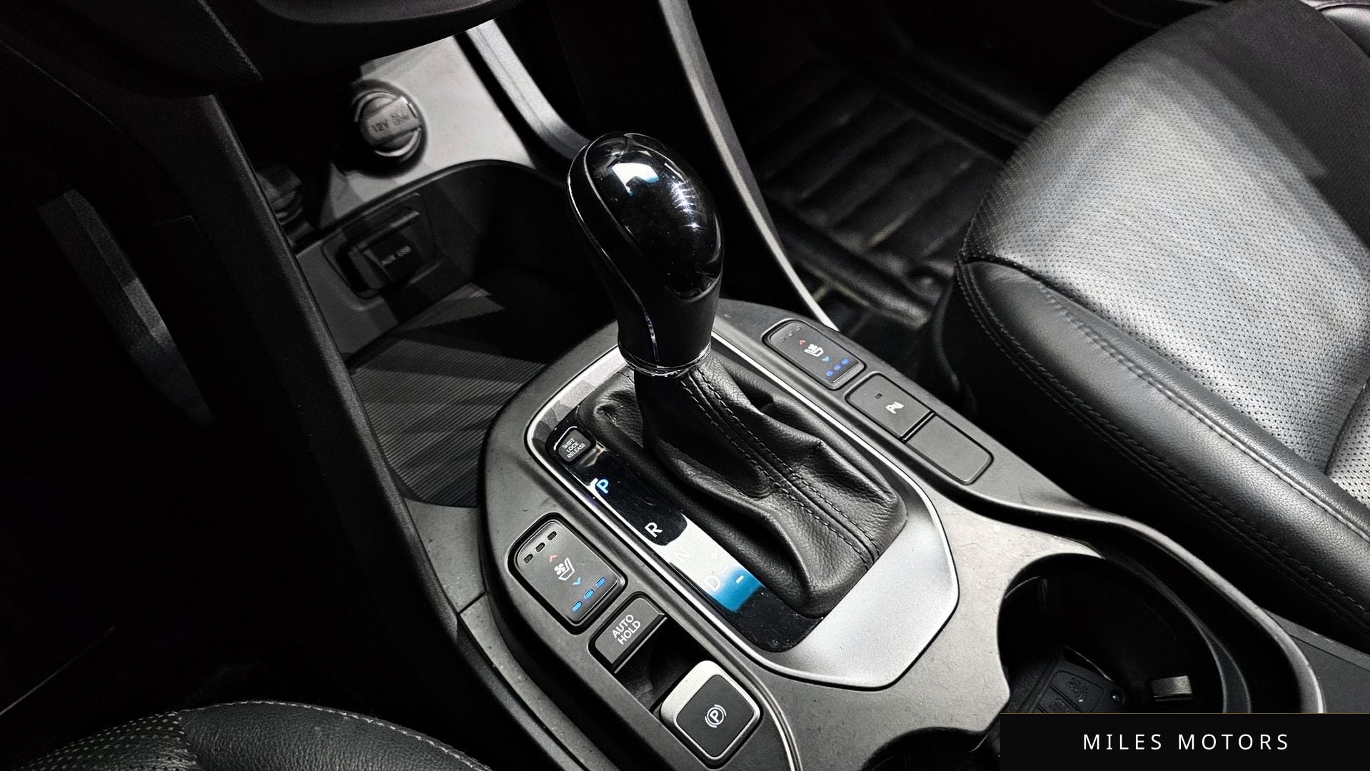 Hyundai Santafe 2015 — миниатюра 9