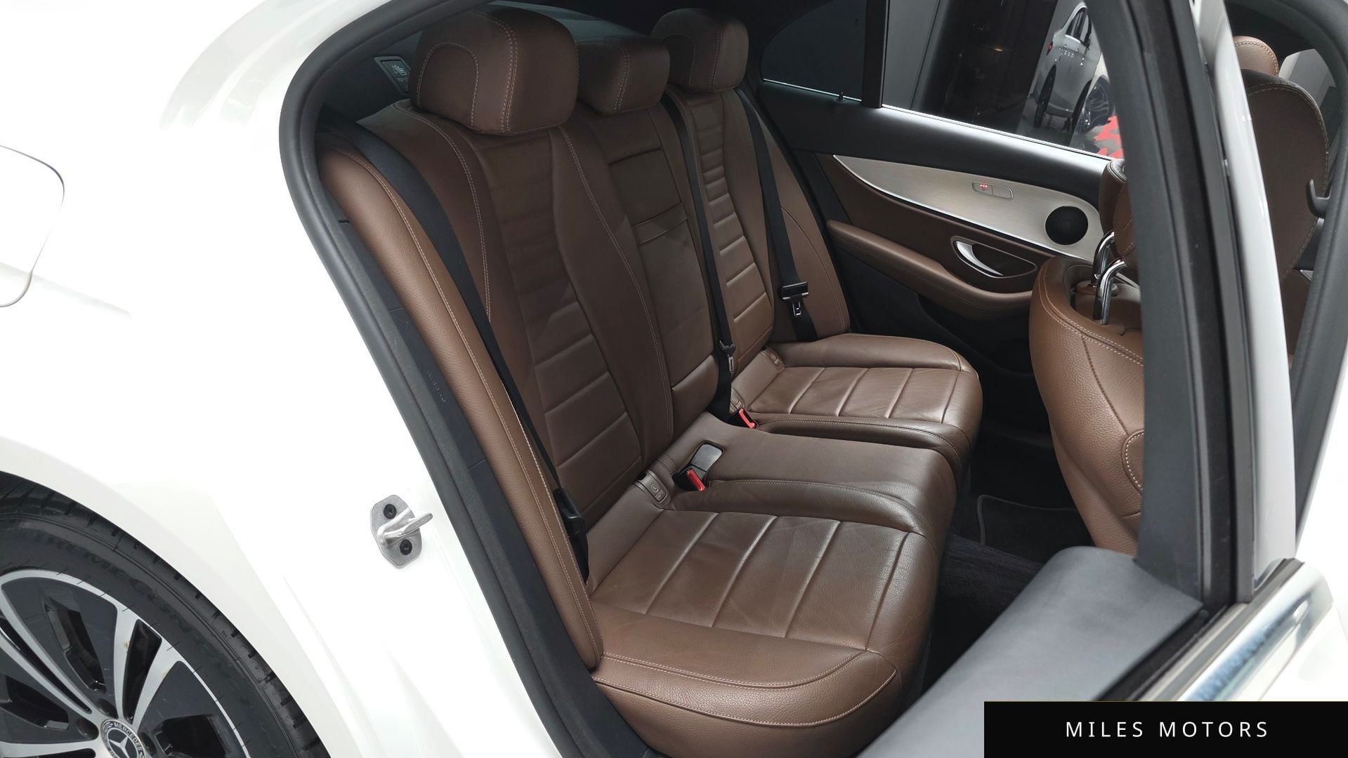Mercedes-Benz E-클래스 W213 2021 — миниатюра 12