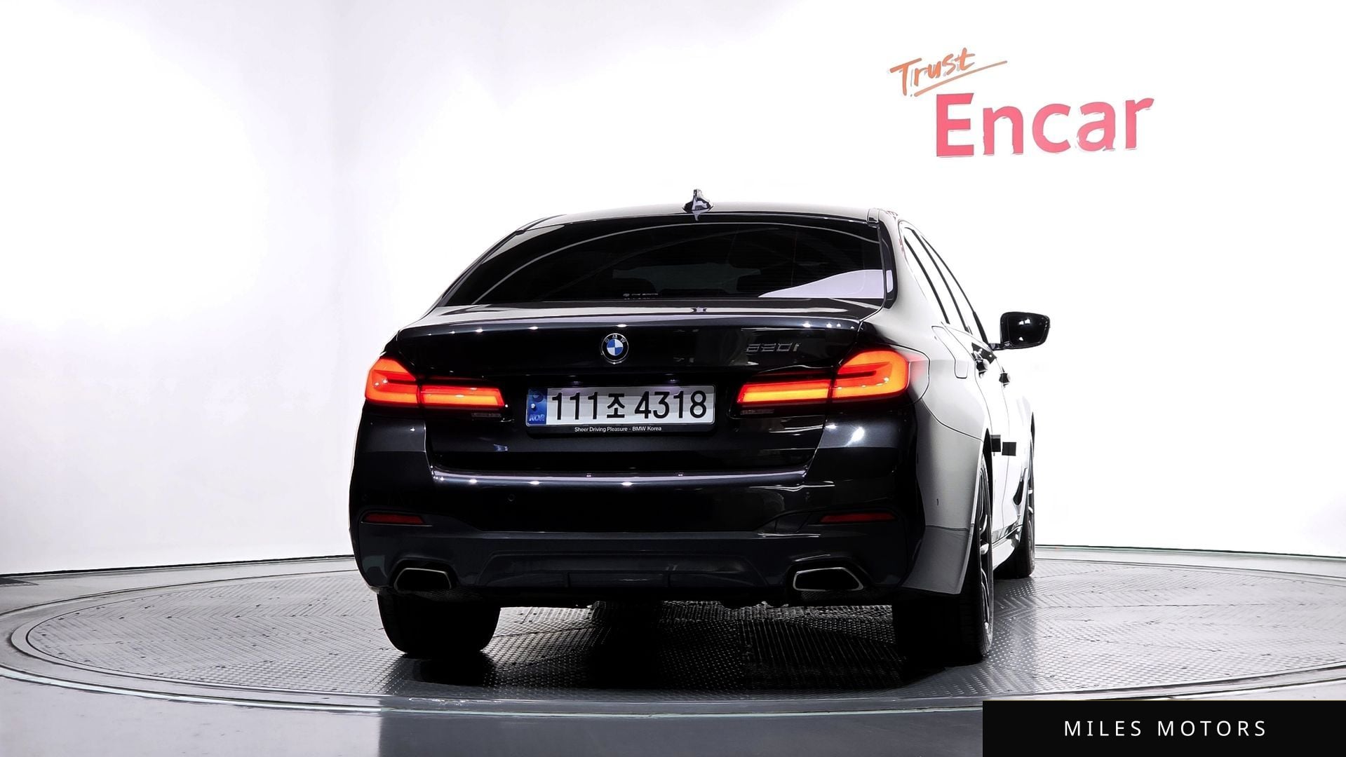 BMW 5 Series (G30) 2021 — миниатюра 4