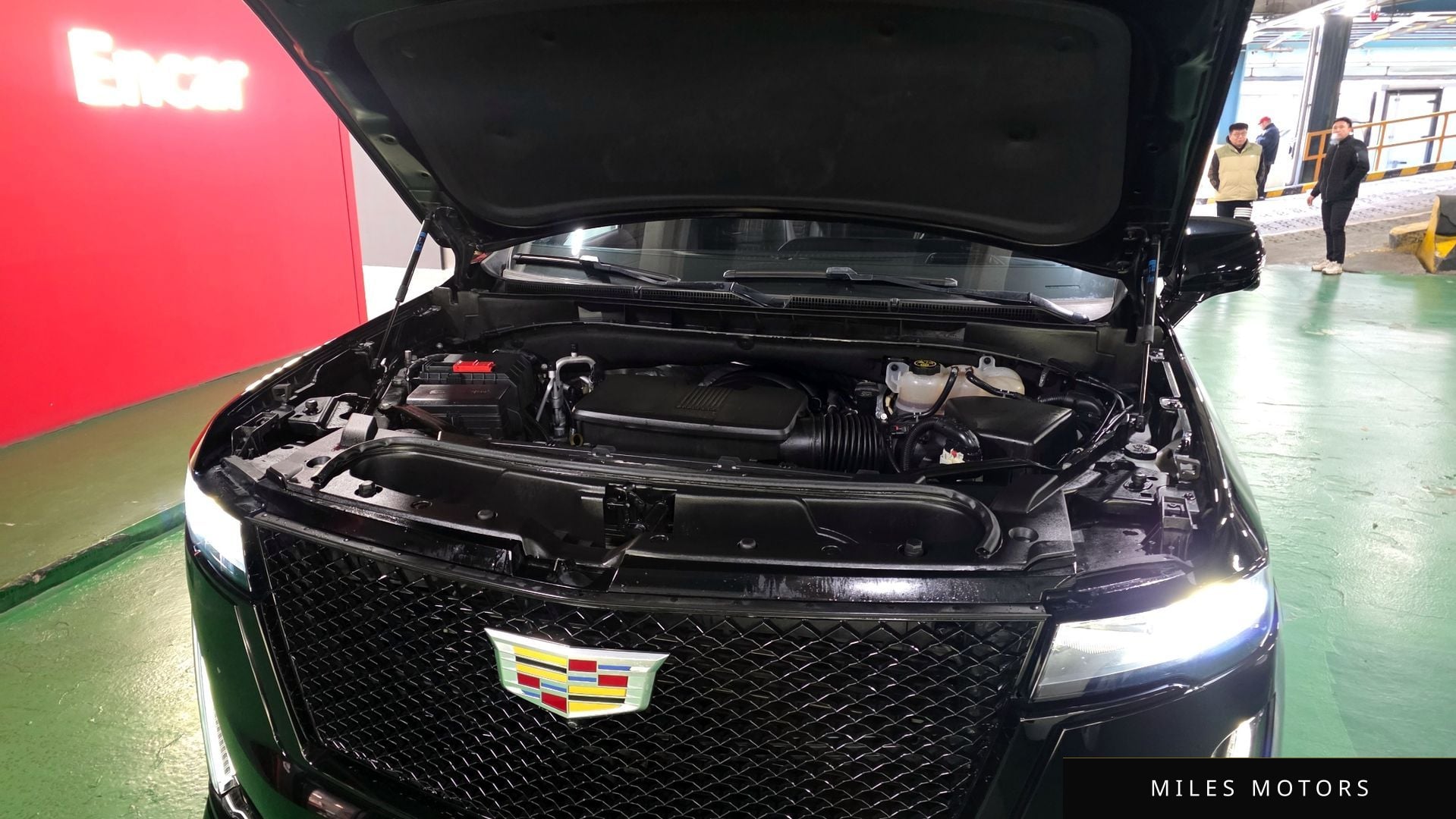 Cadillac Escalade 2023 — миниатюра 6