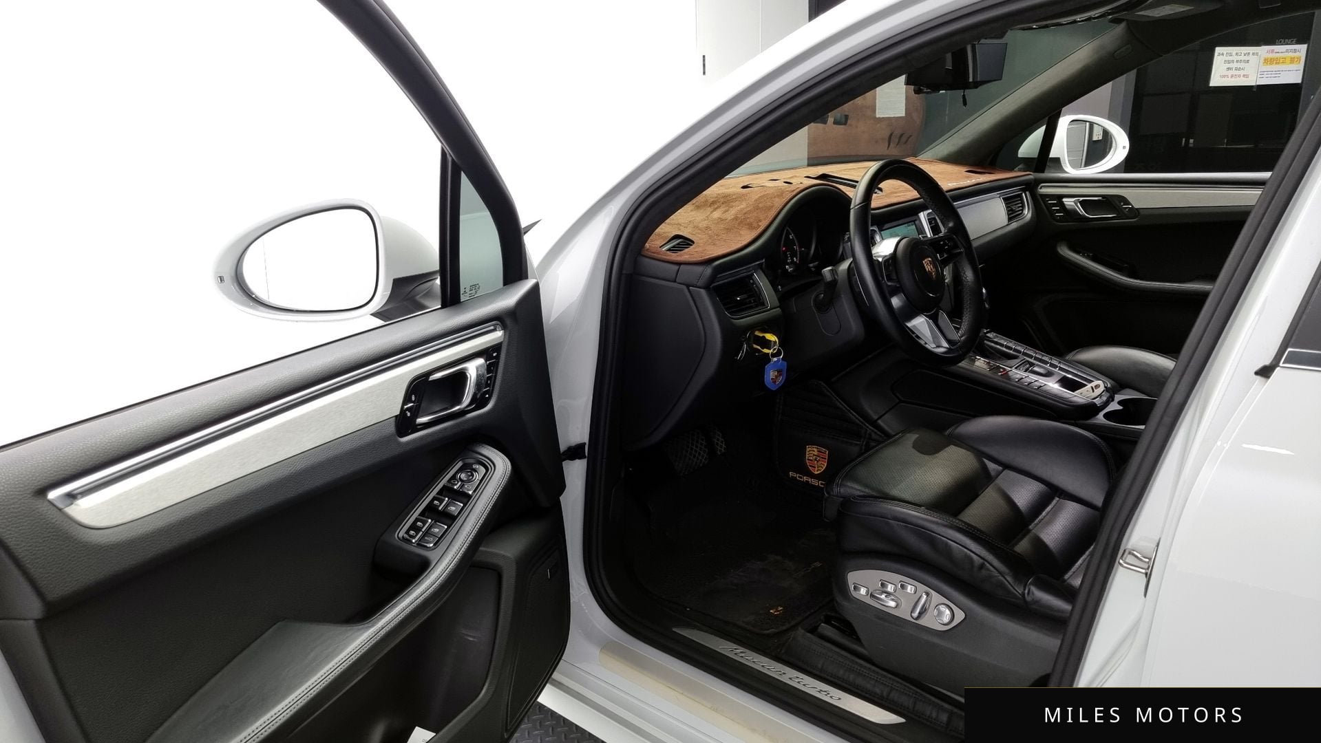 Porsche Macan 2015 — миниатюра 10