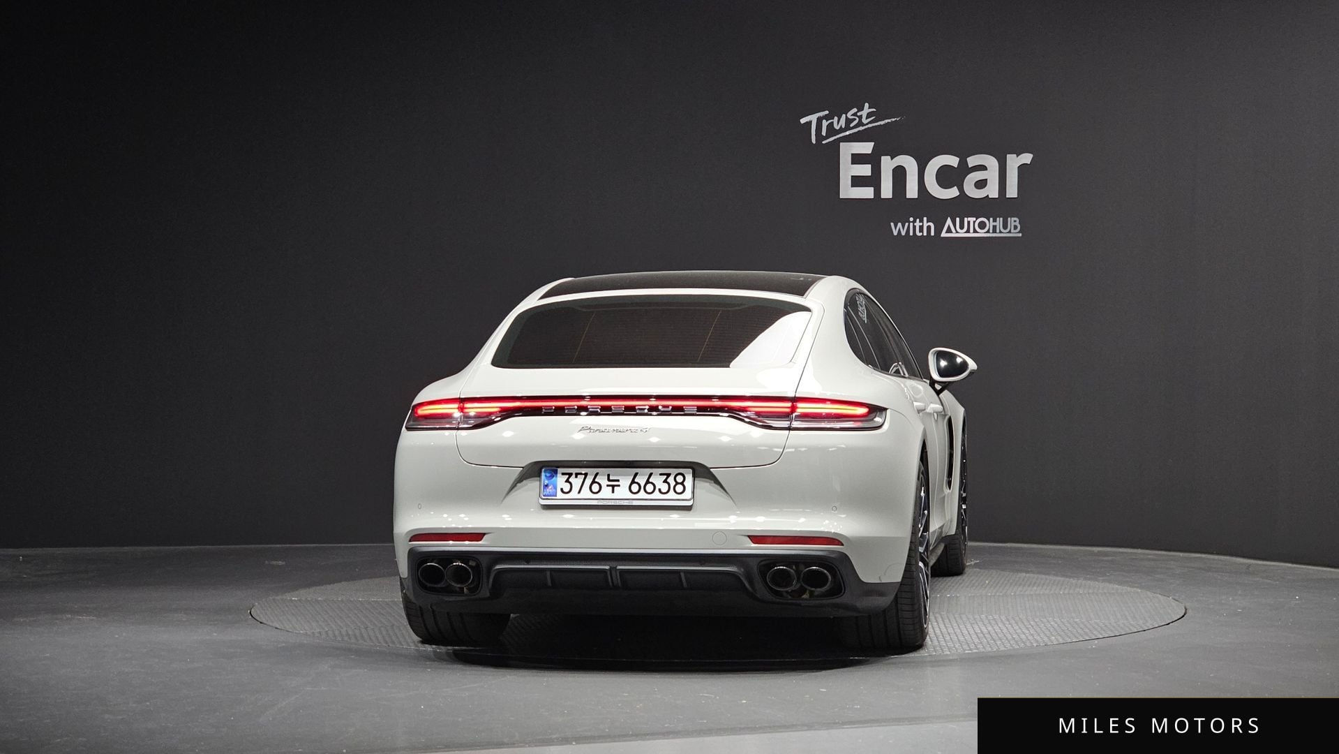 Porsche Panamera 2021 — миниатюра 4