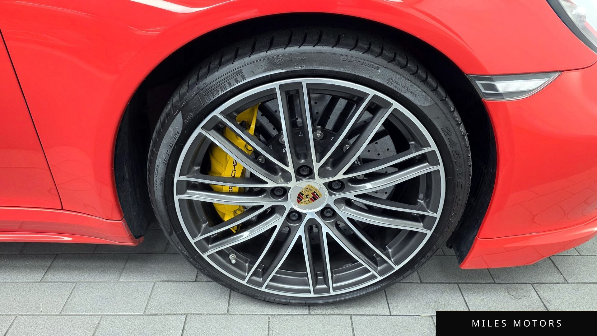 Porsche 911 2017 — миниатюра 5