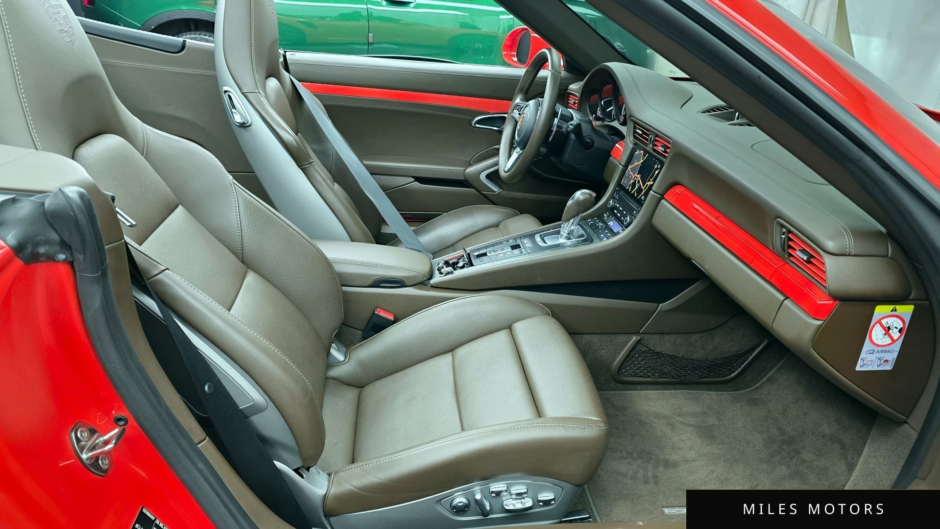 Porsche 911 2017 — миниатюра 11