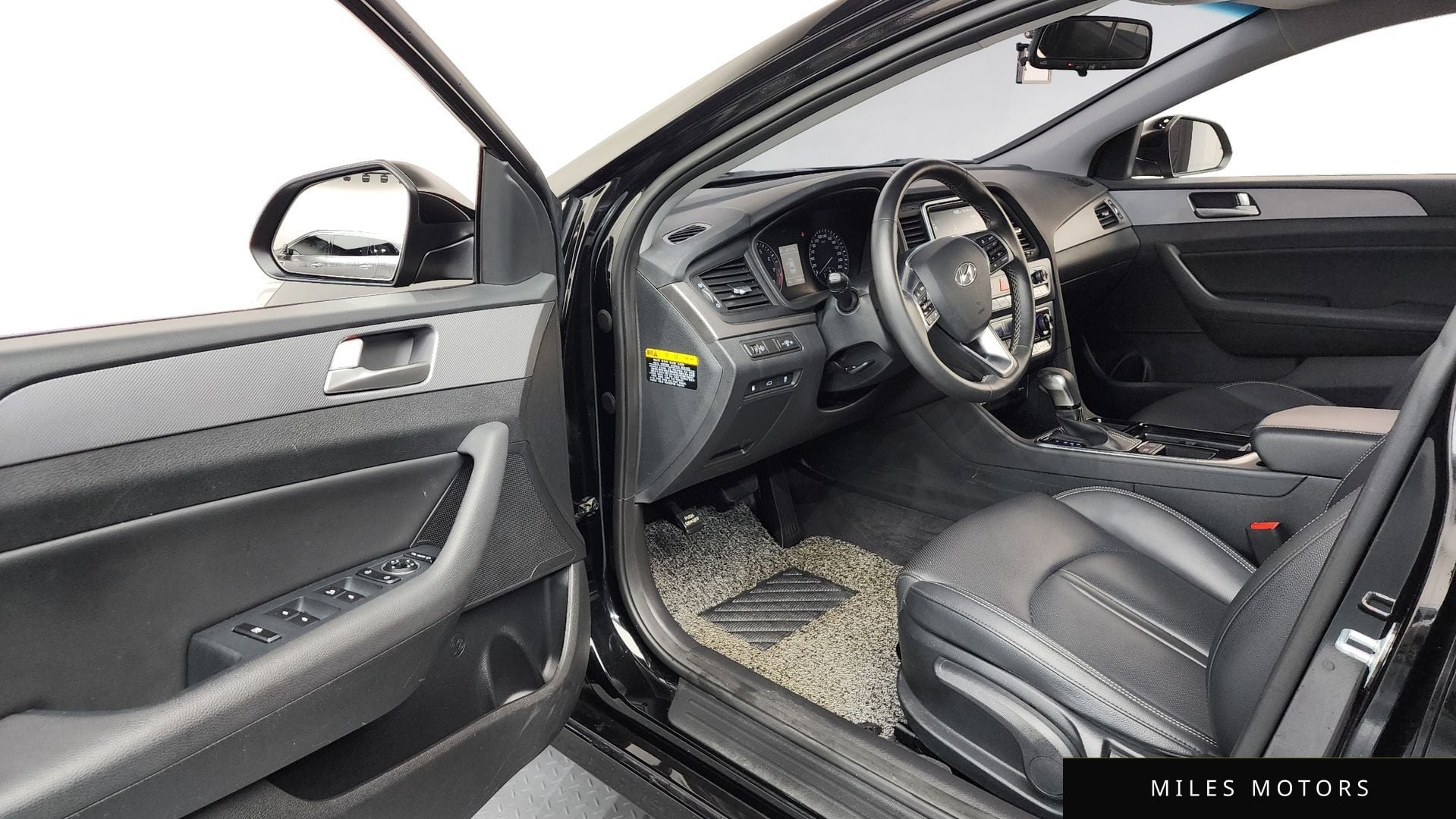 Hyundai Sonata 2019 — миниатюра 10