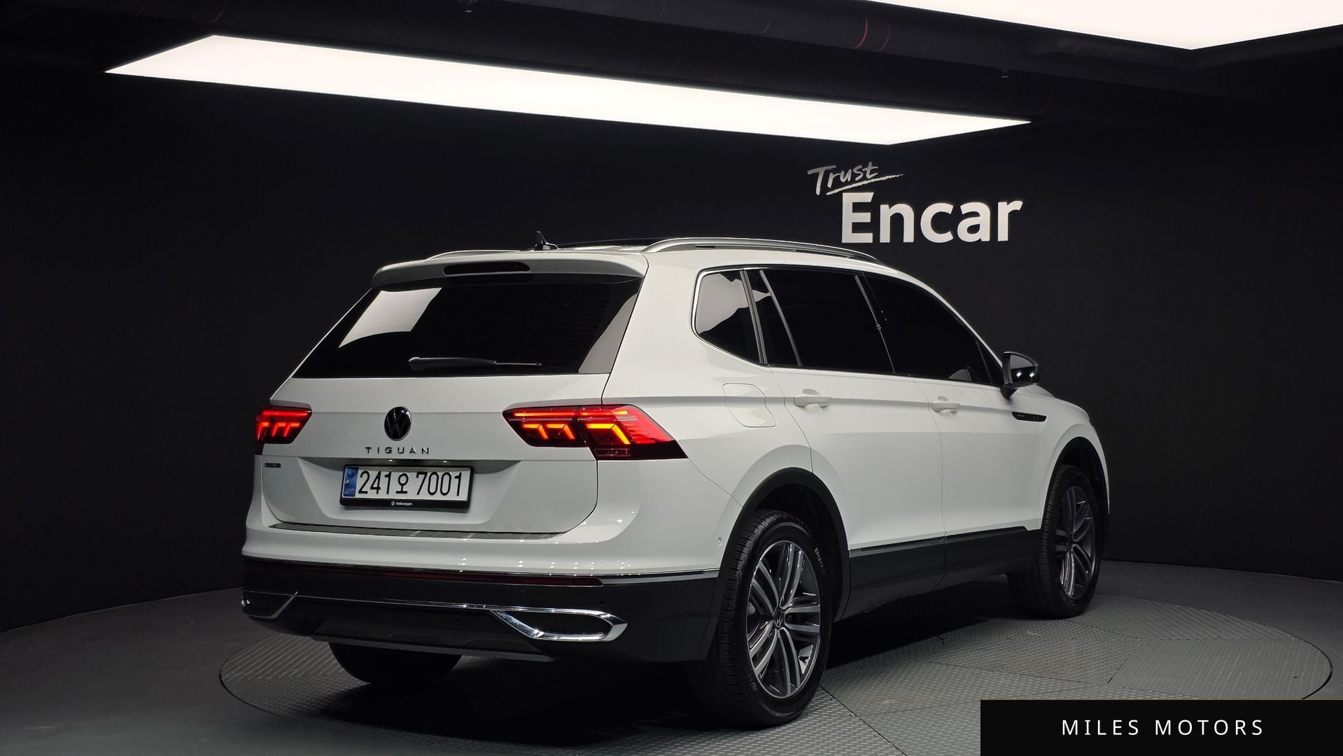 Volkswagen Tiguan 2023 — миниатюра 2