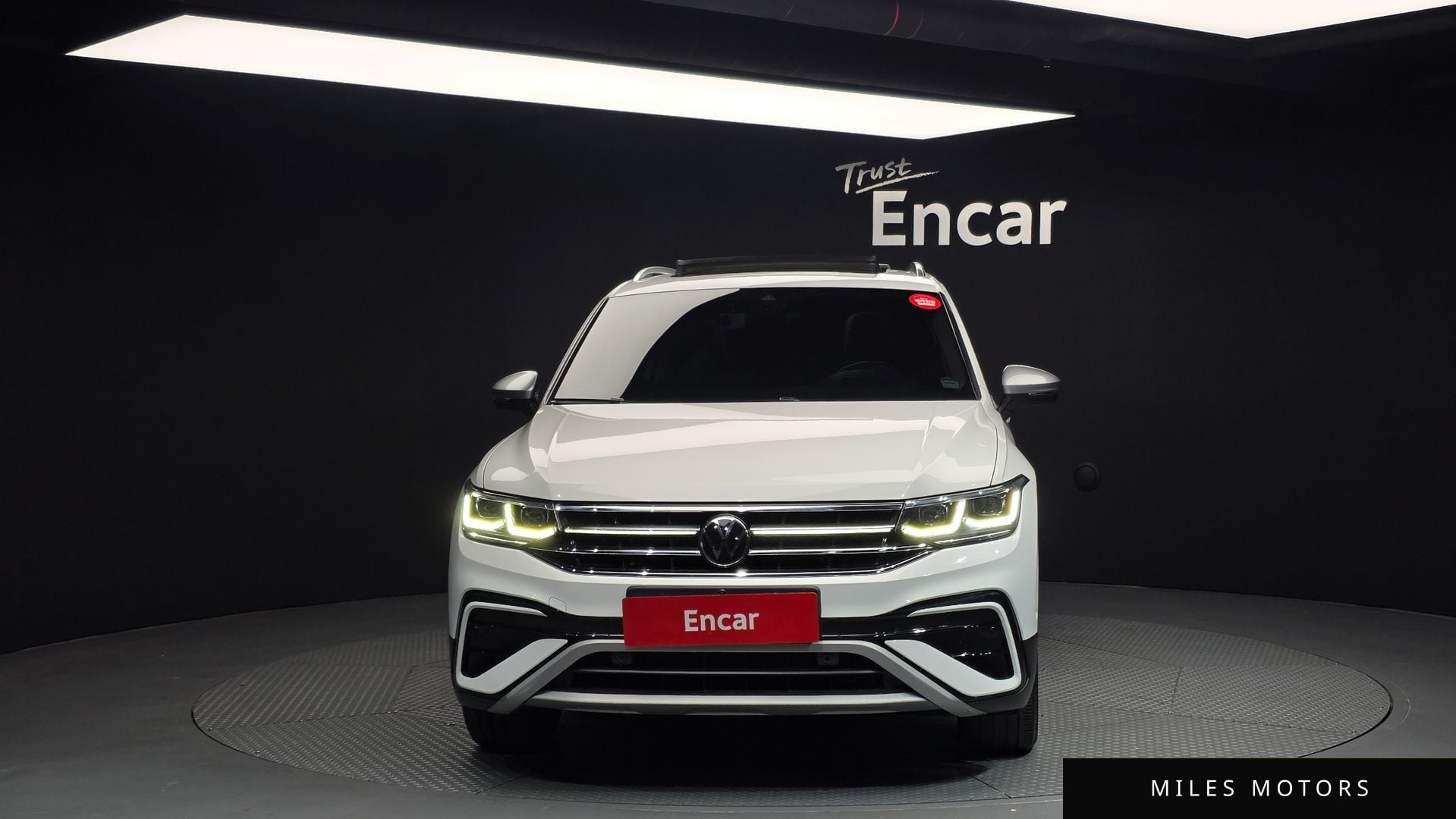 Volkswagen Tiguan 2023 — миниатюра 3