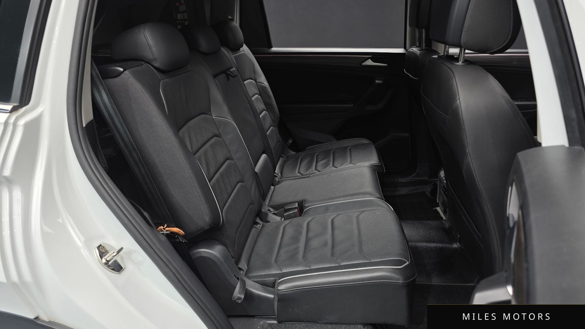 Volkswagen Tiguan 2023 — миниатюра 12