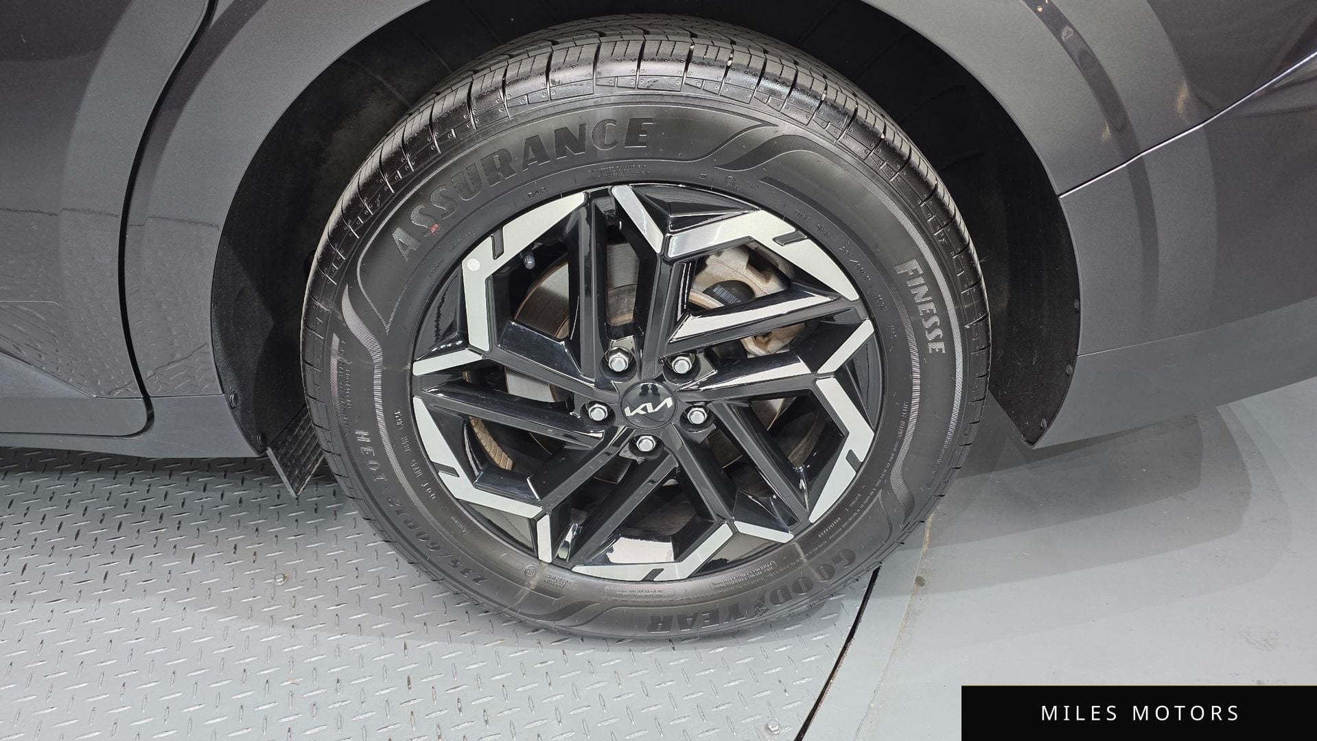 Kia Canival 2024 — миниатюра 5