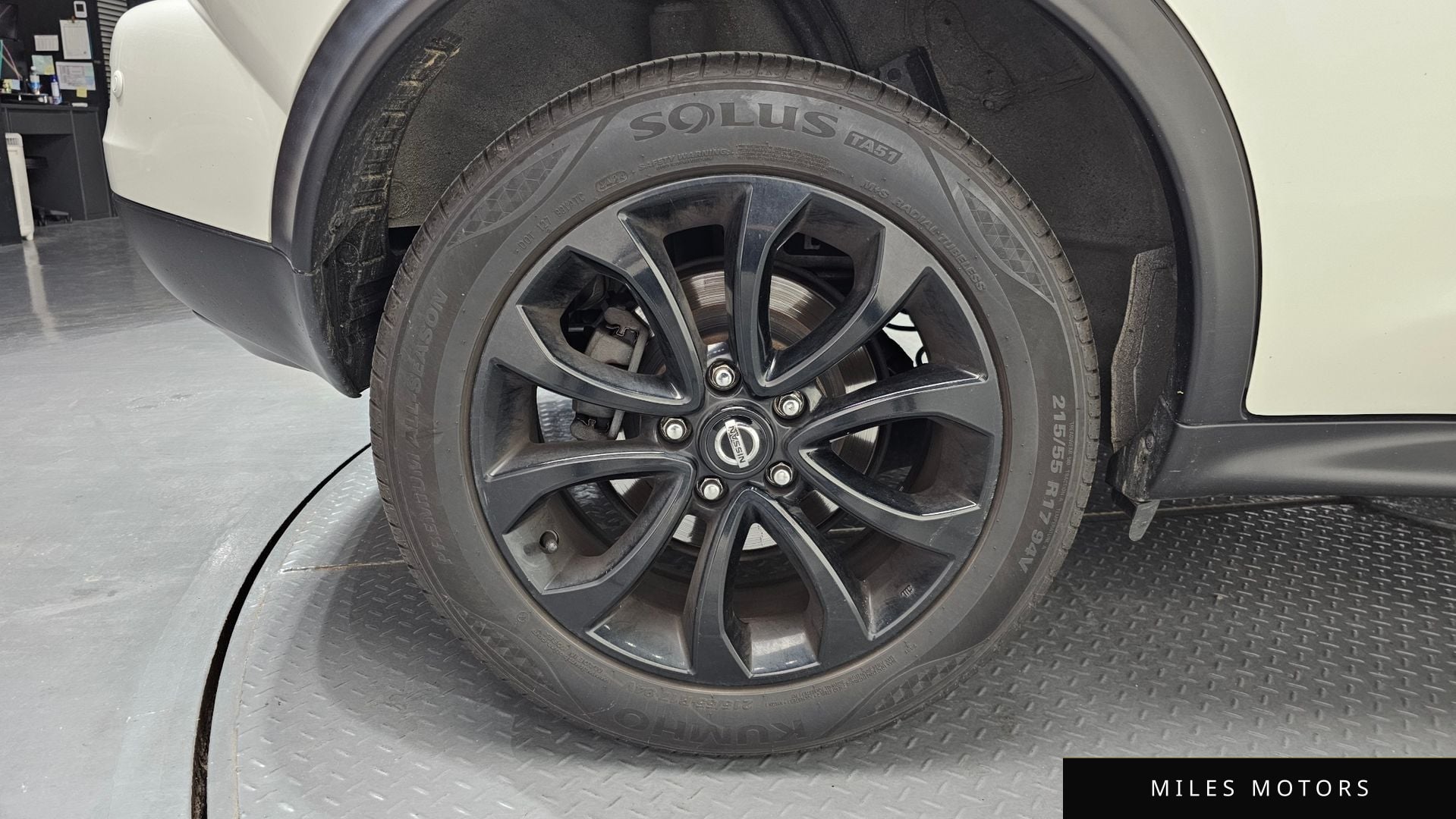 Nissan Juke 2014 — миниатюра 5