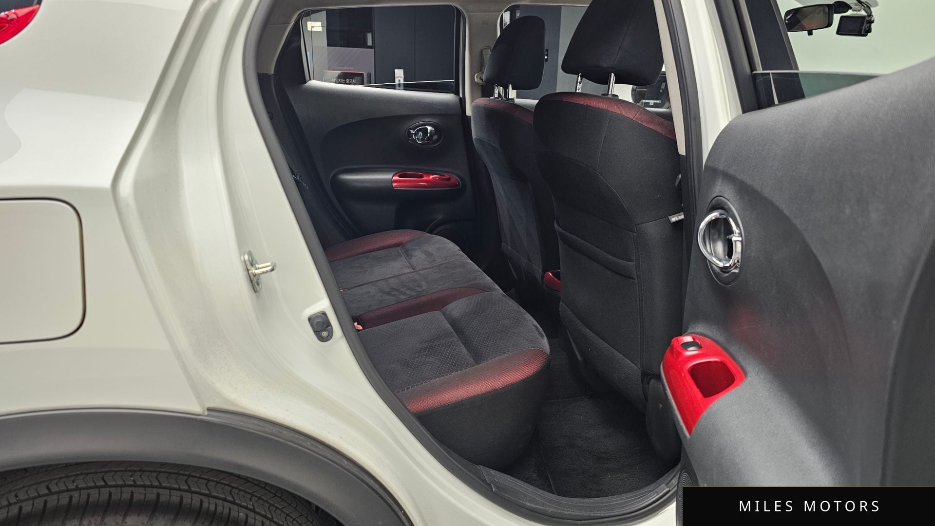 Nissan Juke 2014 — миниатюра 12
