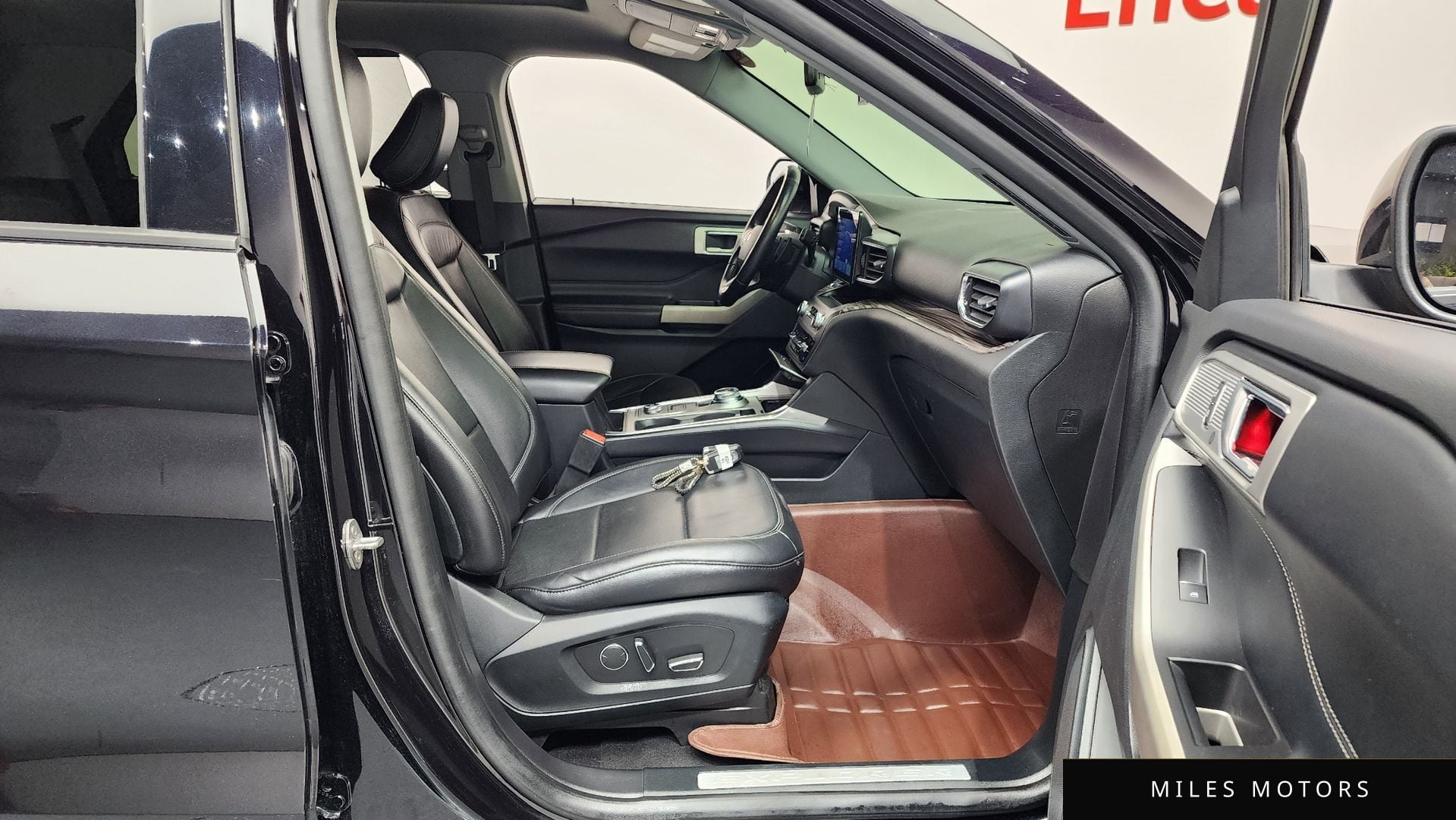 Ford 익스플로러 2020 — миниатюра 11