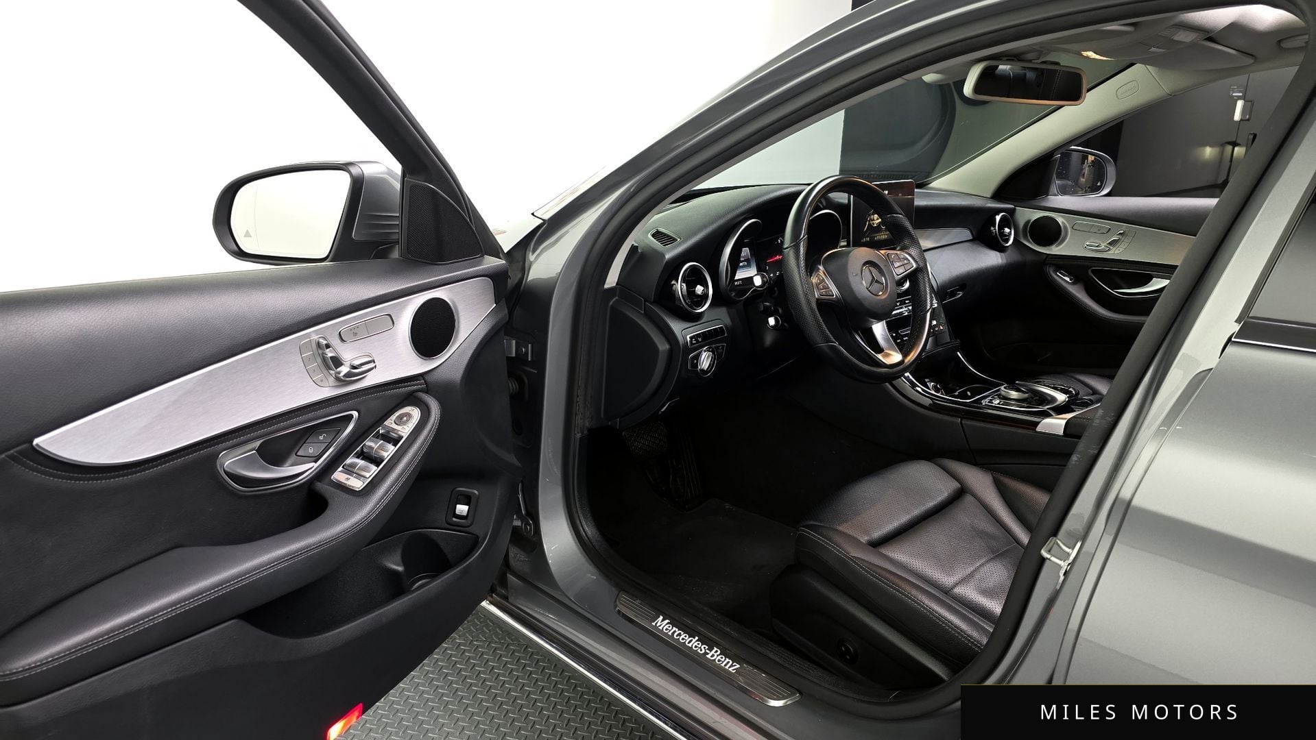 Mercedes-Benz C-Class W205 2015 — миниатюра 10