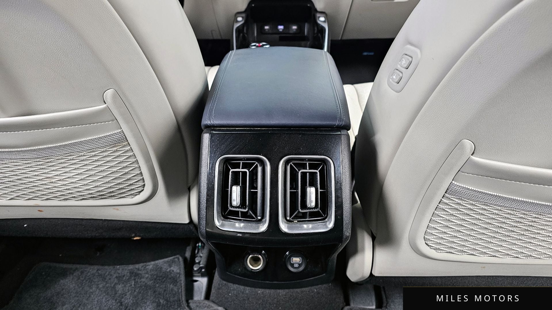 Kia Sorento 2022 — миниатюра 19