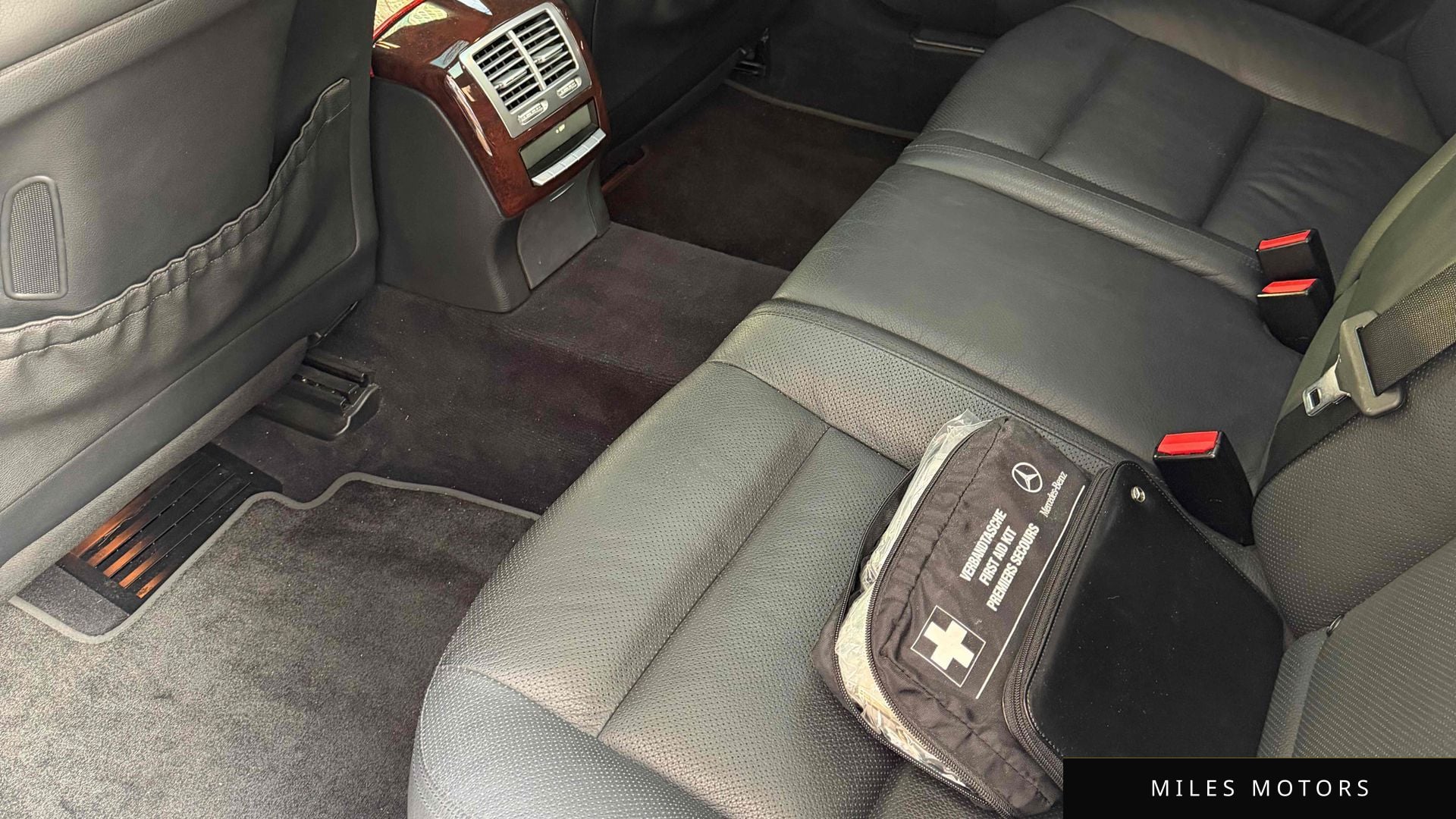 Mercedes-Benz S-클래스 W221 2010 — миниатюра 17