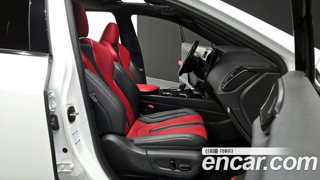Лексус NX450h+ 2022 — миниатюра 10