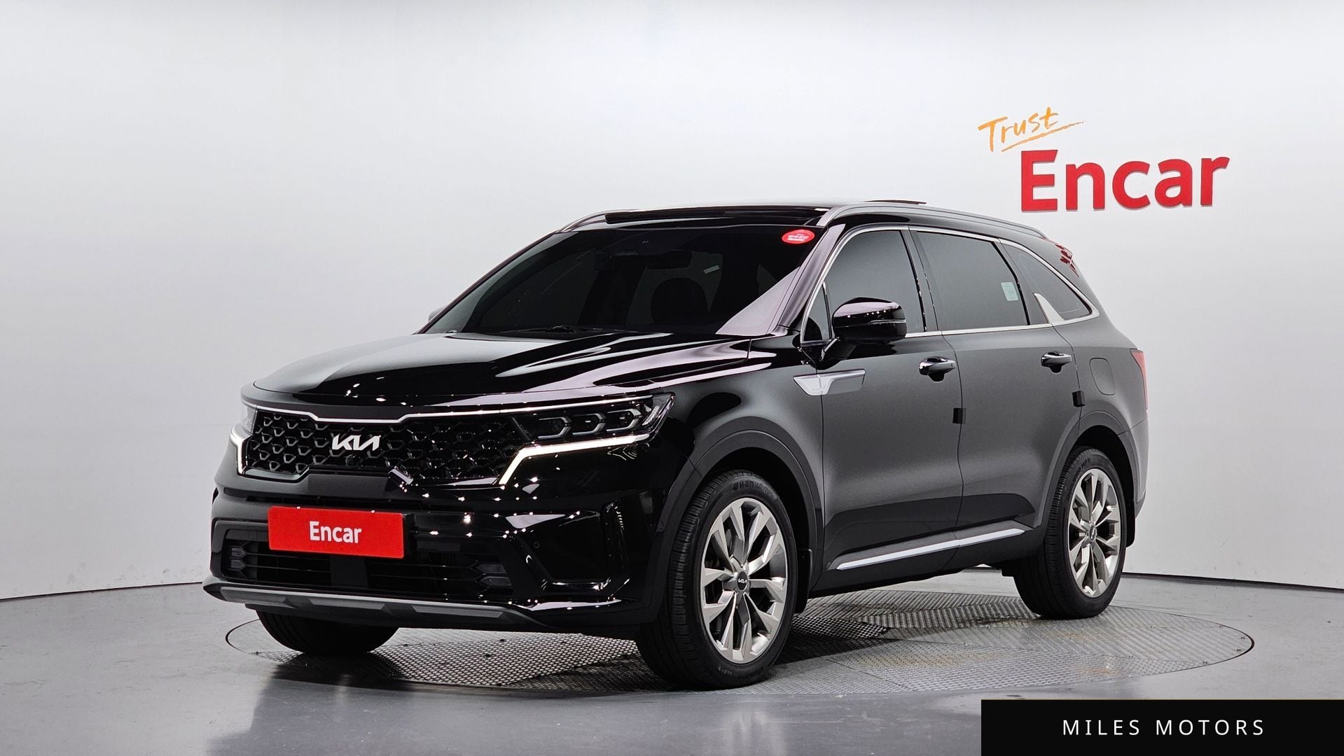 Kia Sorento 2022 — фото 1 из 12