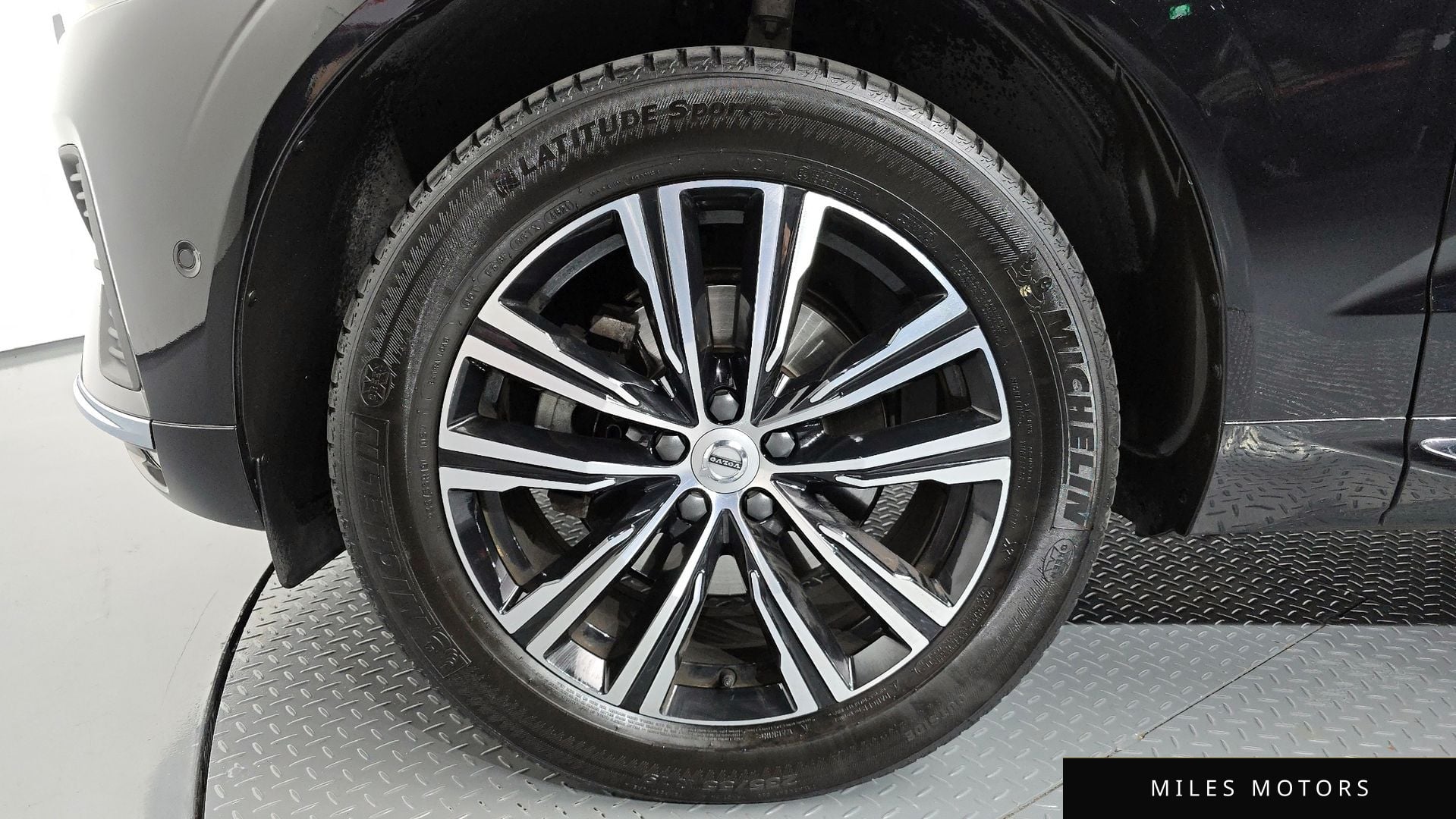Volvo XC60 2022 — миниатюра 5