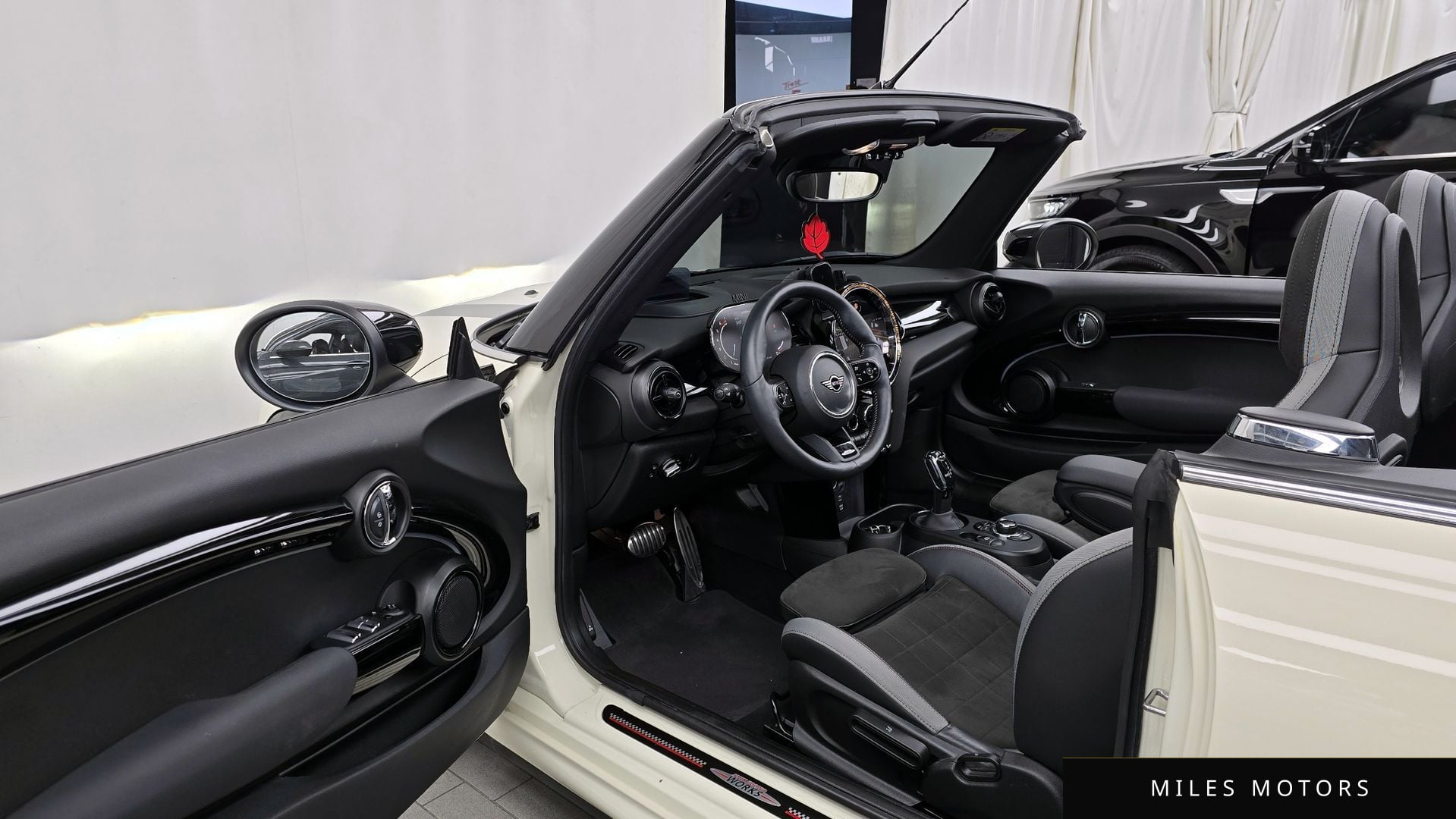 MINI Cooper Convertible 2022 — миниатюра 10