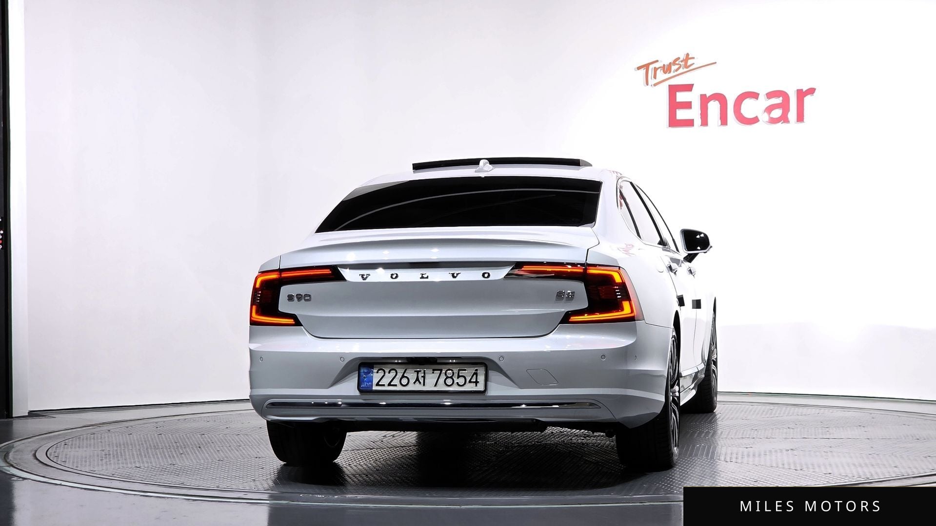 Volvo S90 2023 — миниатюра 4