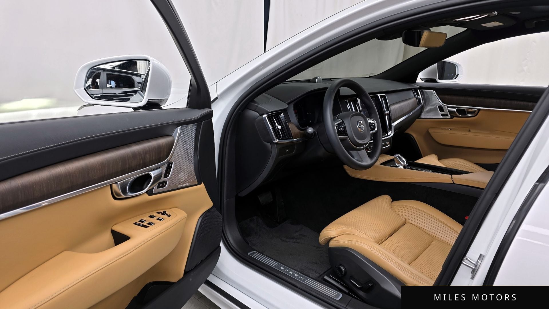 Volvo S90 2023 — миниатюра 10