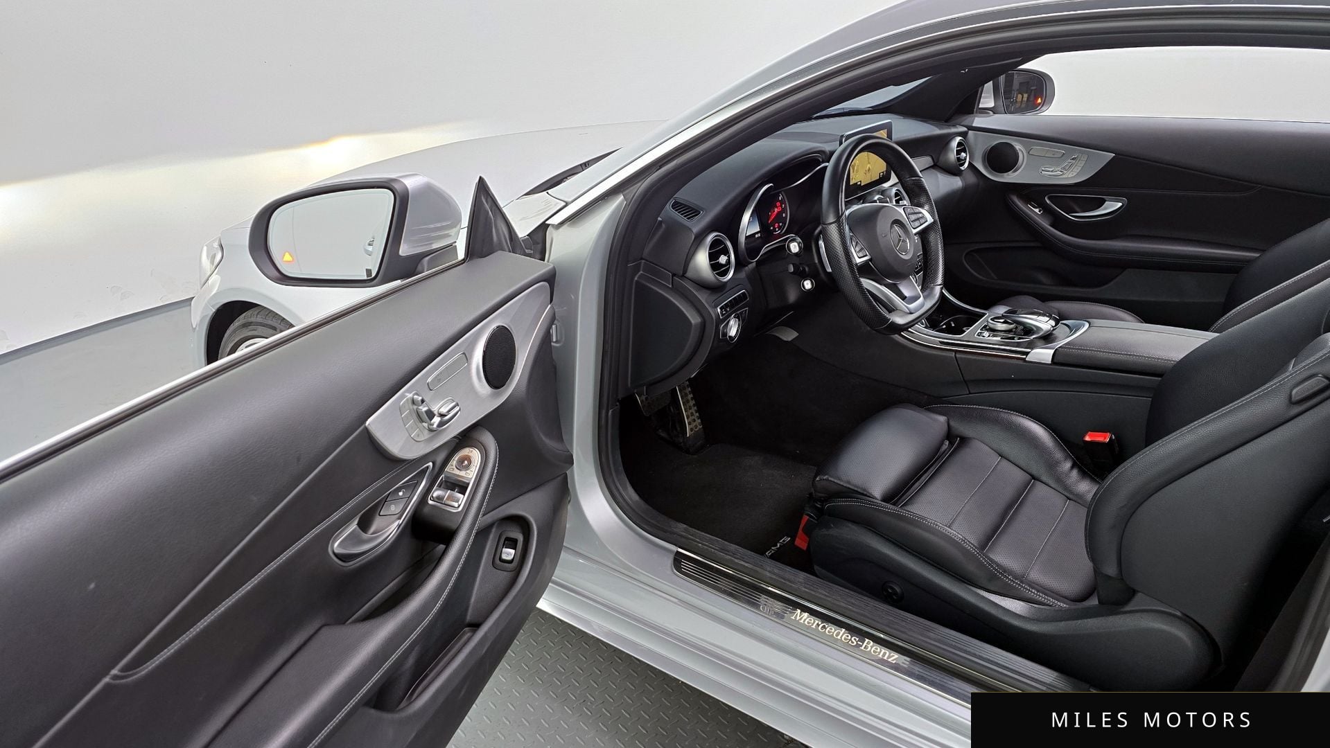 Mercedes-Benz C-Class W205 2016 — миниатюра 10
