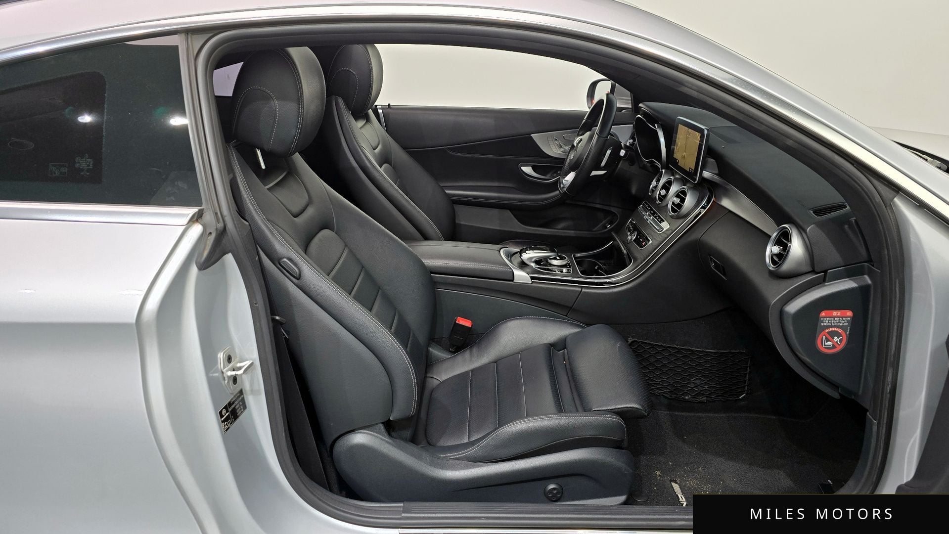 Mercedes-Benz C-Class W205 2016 — миниатюра 11