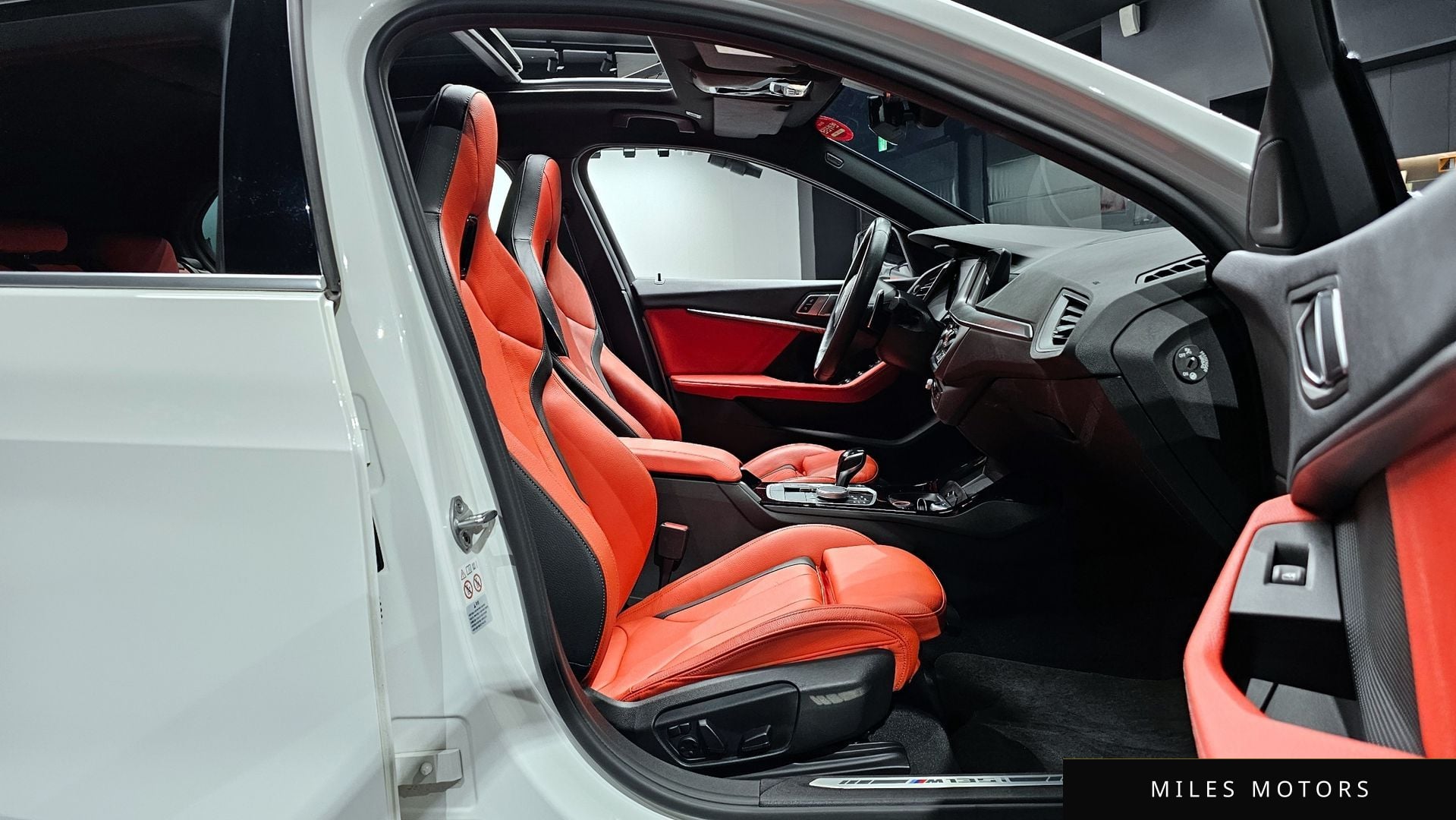 BMW 1 Series (F40) 2022 — миниатюра 10