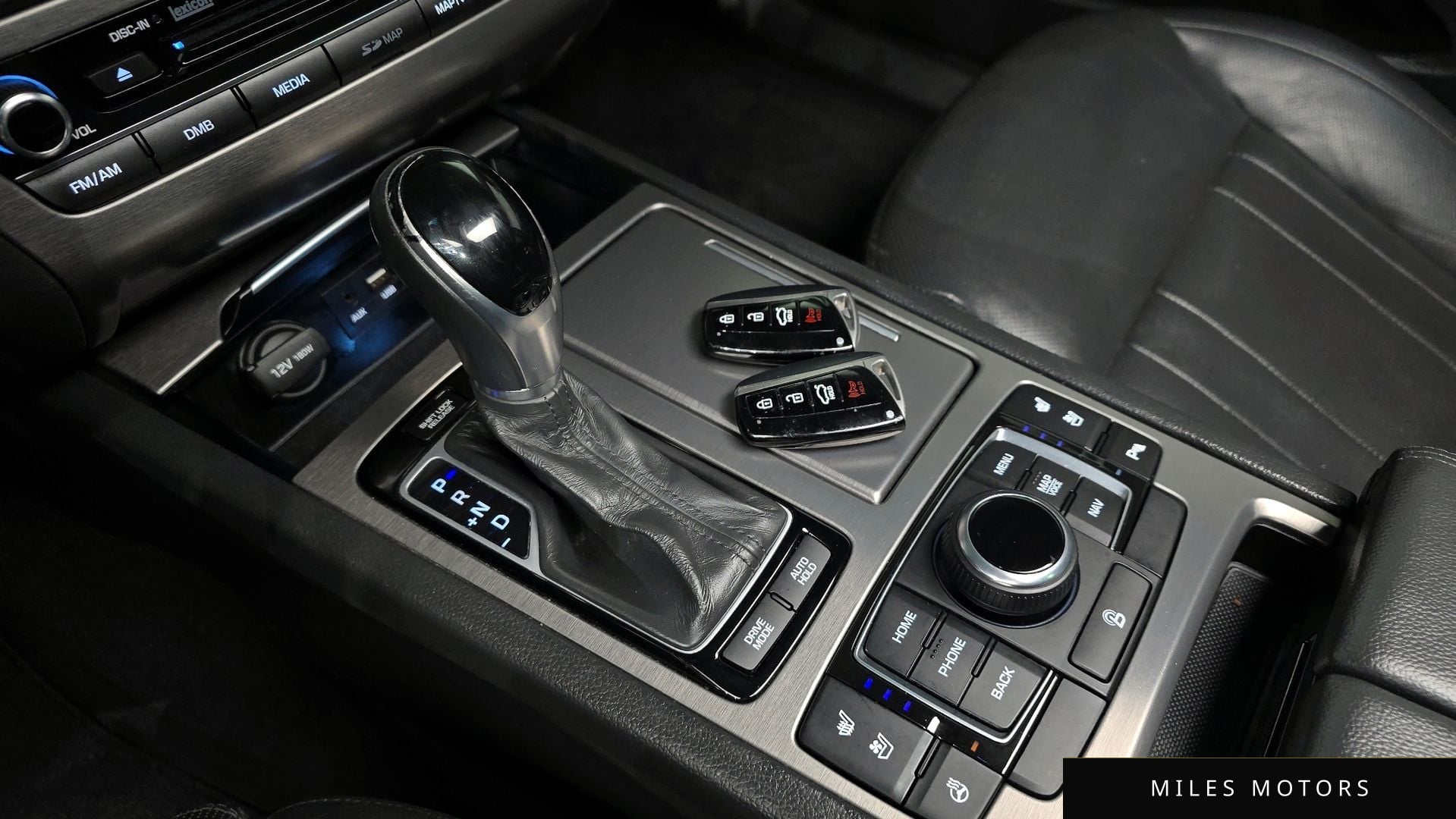 Hyundai Genesis 2016 — миниатюра 9