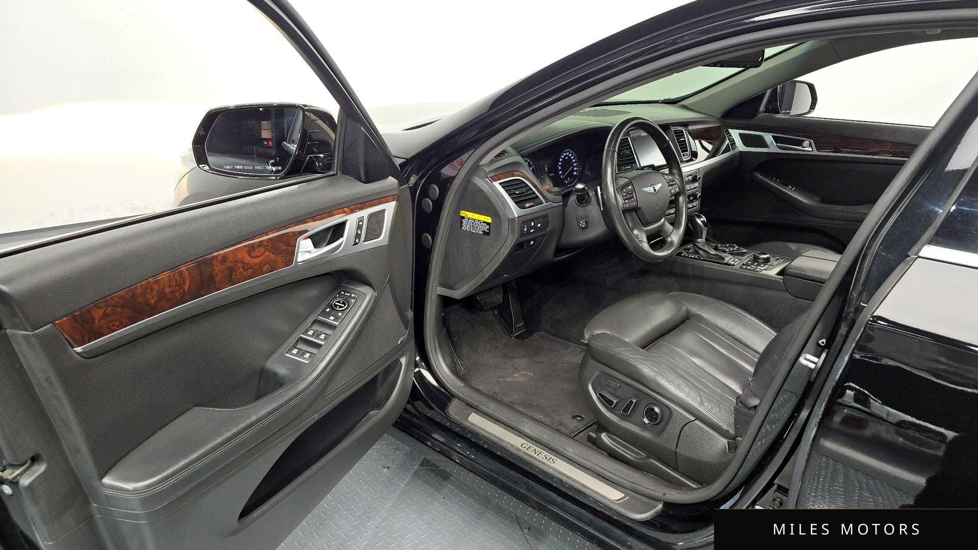 Hyundai Genesis 2016 — миниатюра 10