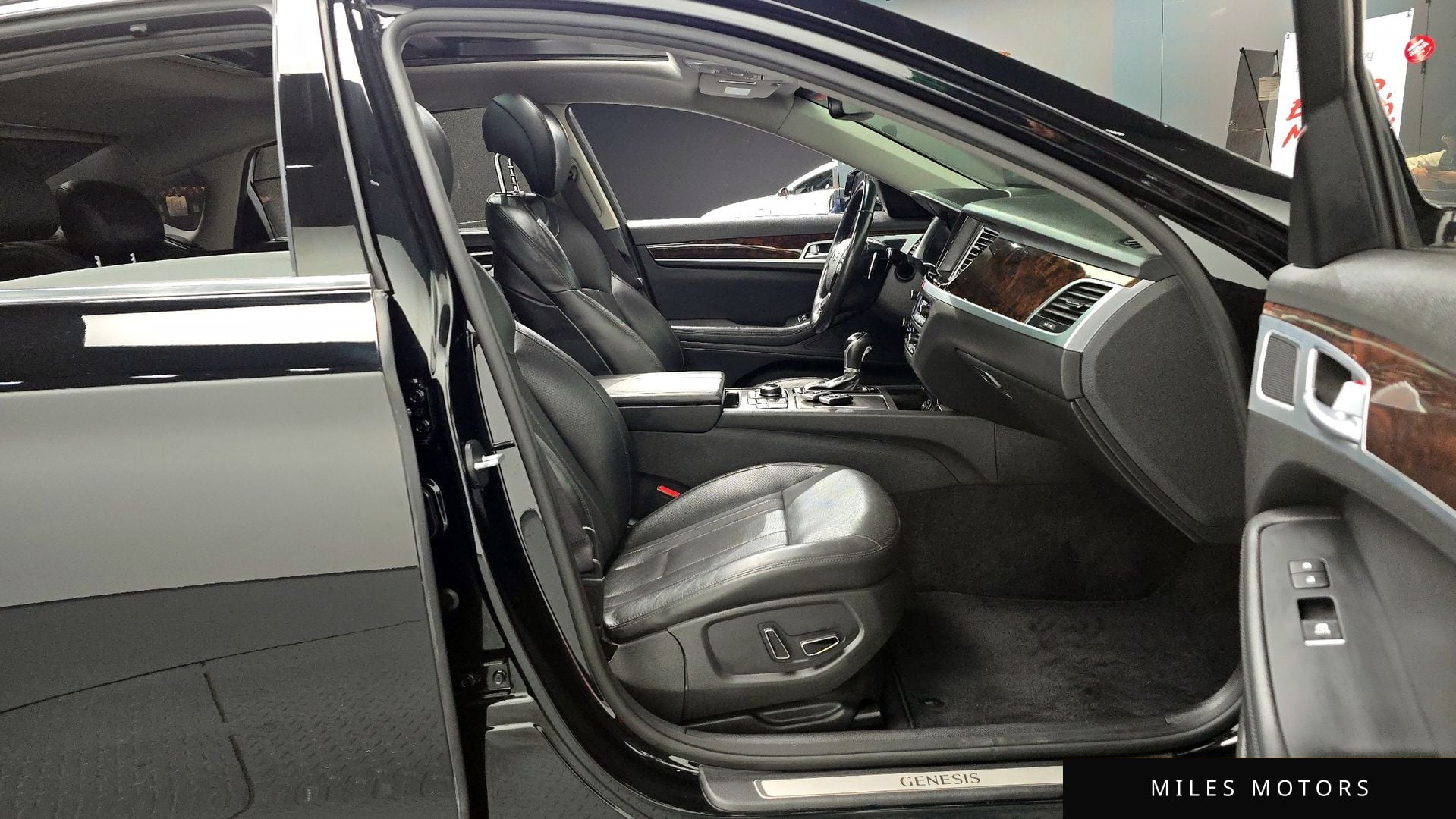 Hyundai Genesis 2016 — миниатюра 11