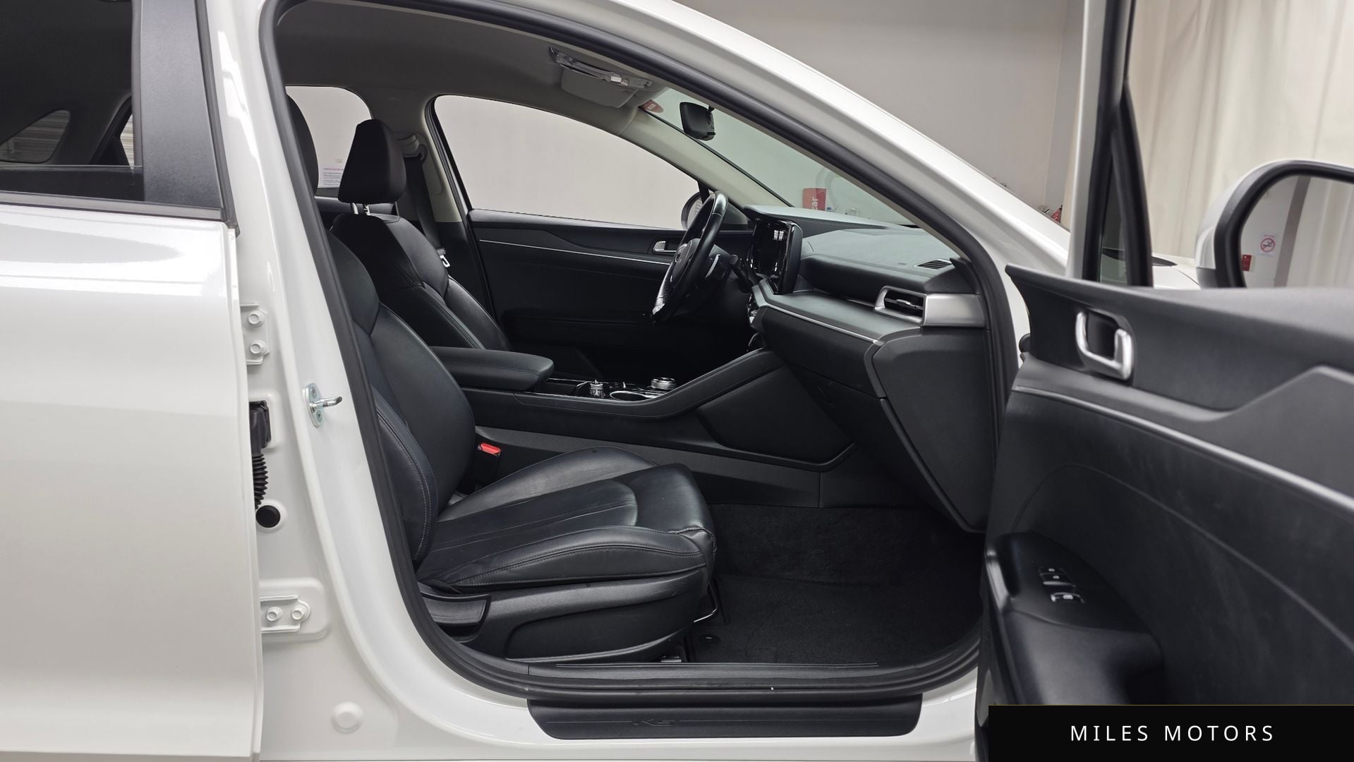 Kia K5 2022 — миниатюра 11