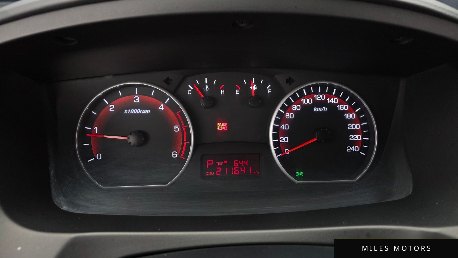 KG Mobility KORANDO 2017 — миниатюра 8