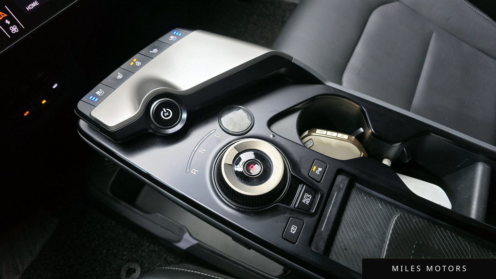 Kia EV6 2025 — миниатюра 9