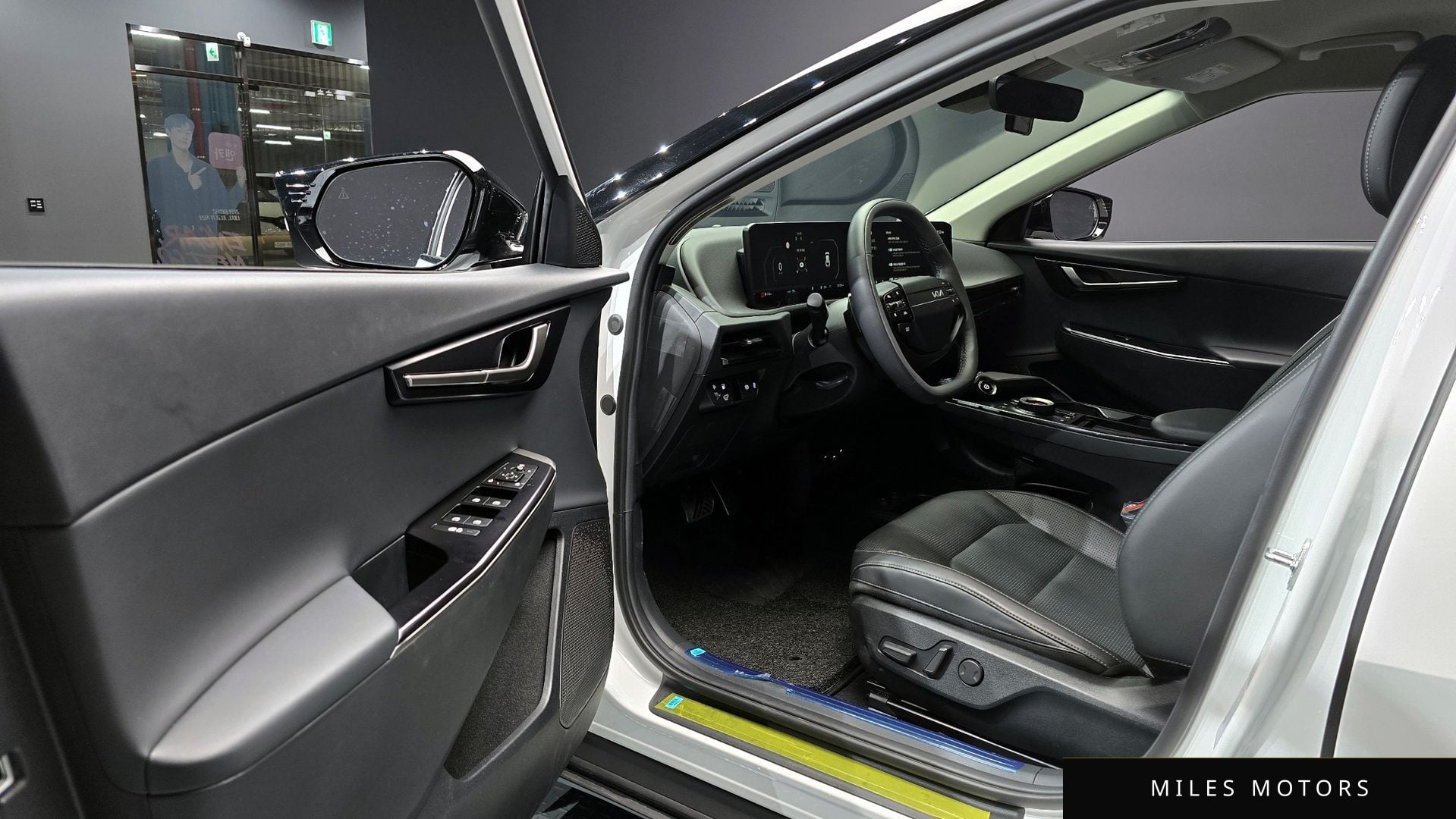 Kia EV6 2025 — миниатюра 11