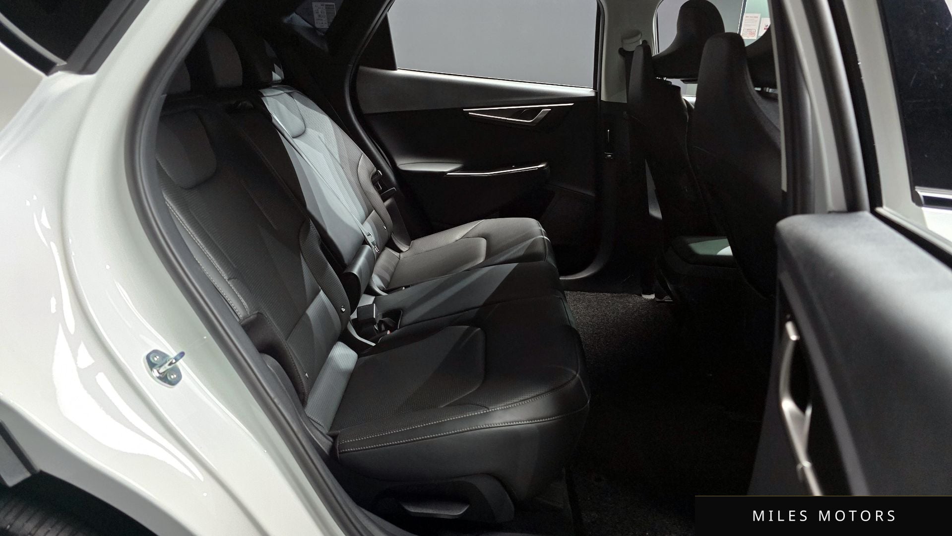 Kia EV6 2025 — миниатюра 12