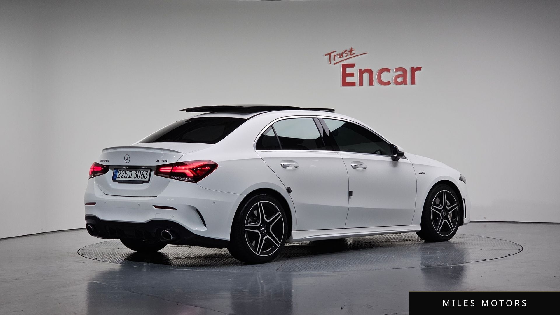Mercedes-Benz A-Class W177 2020 — фото 1 из 12