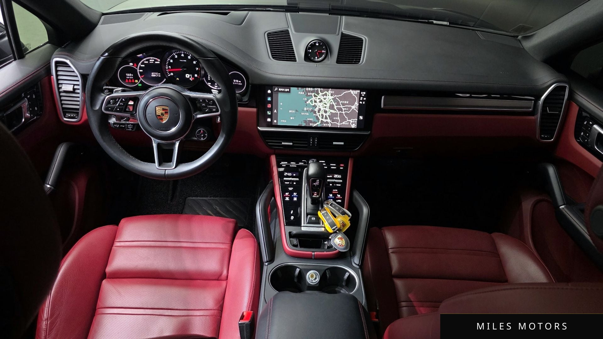 Porsche Cayenne 2023 — миниатюра 7