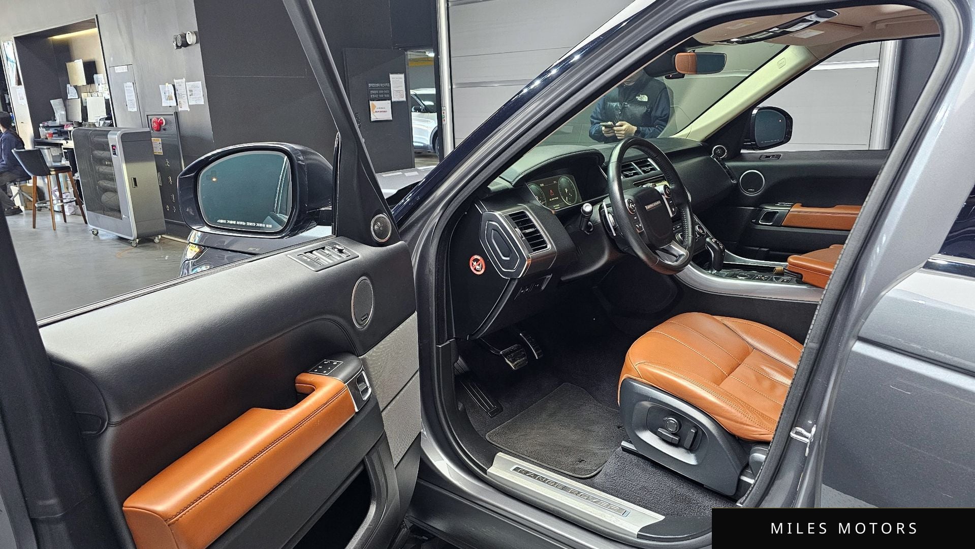 Land Rover Range Rover Sport 2017 — миниатюра 10