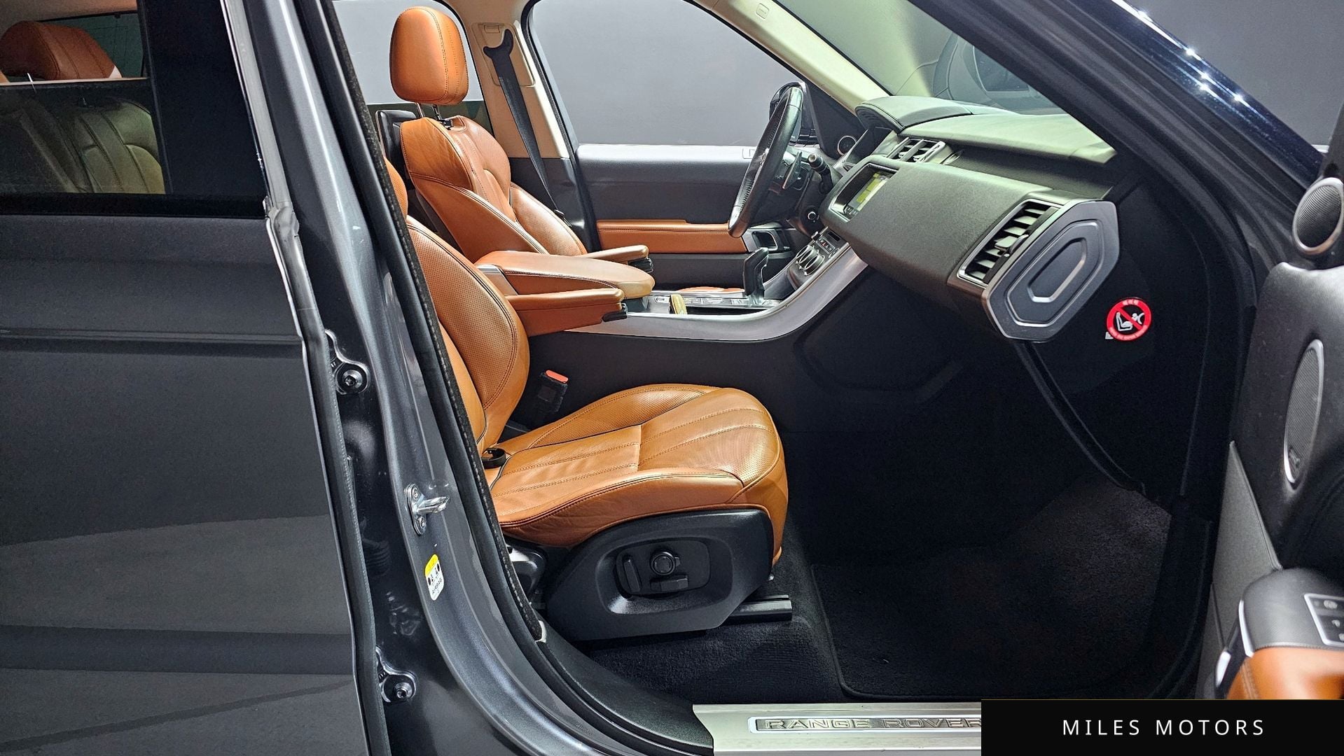 Land Rover Range Rover Sport 2017 — миниатюра 11
