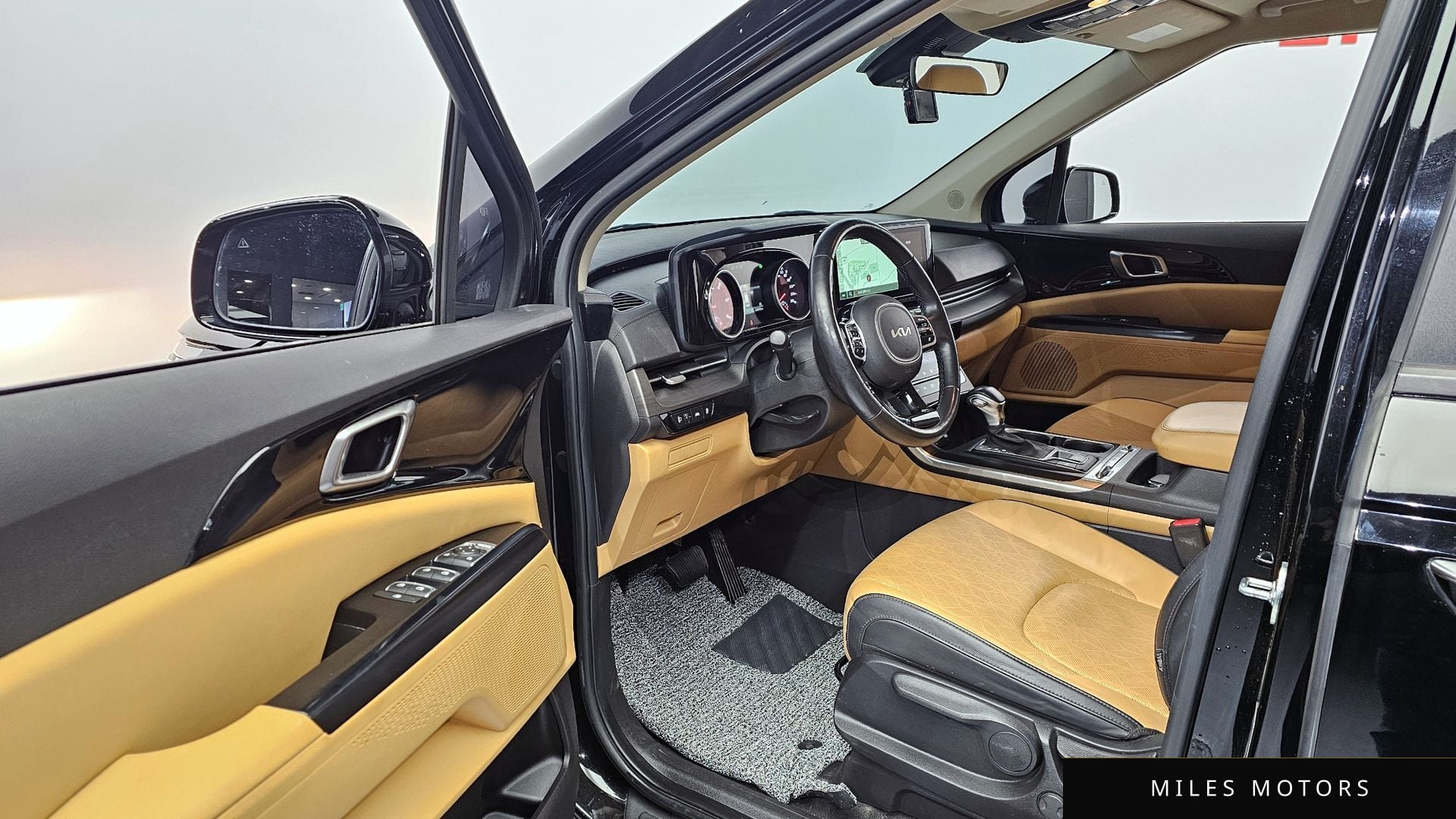 Kia Carnival 2022 — миниатюра 11