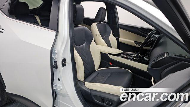 Лексус NX350h 2024 — миниатюра 12