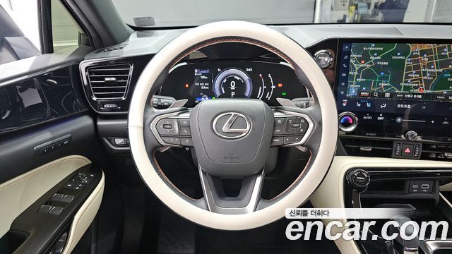 Лексус NX350h 2024 — миниатюра 13