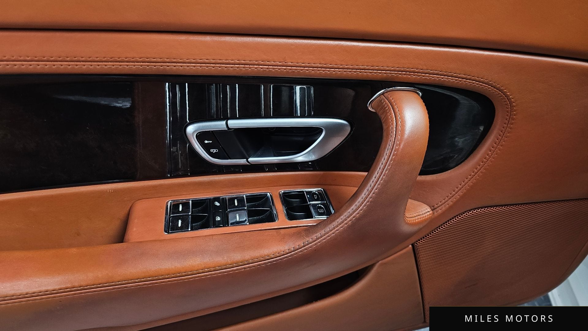 Bentley 컨티넨탈 GT 2008 — миниатюра 16