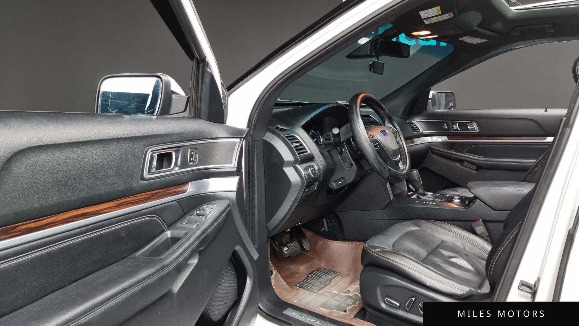 Ford Explorer 2016 — миниатюра 11
