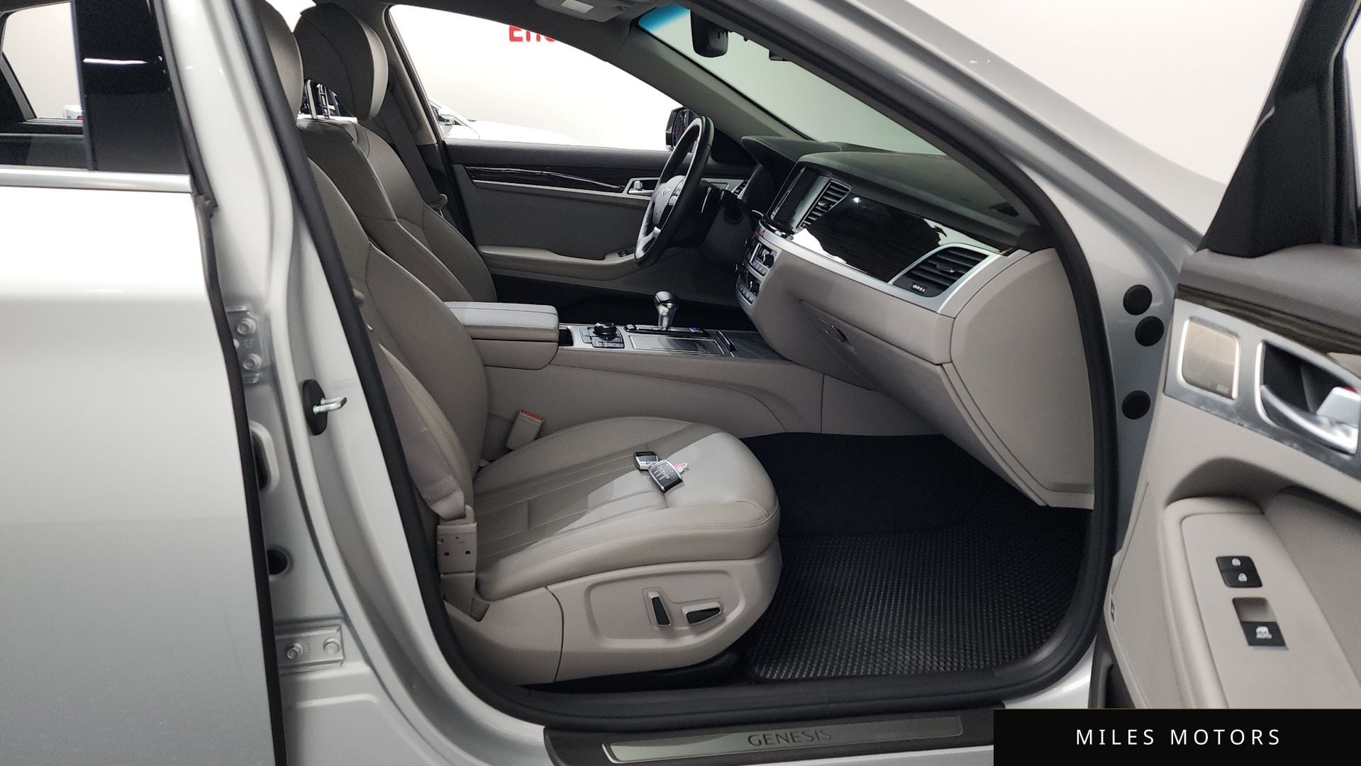 Genesis G80 2019 — миниатюра 11
