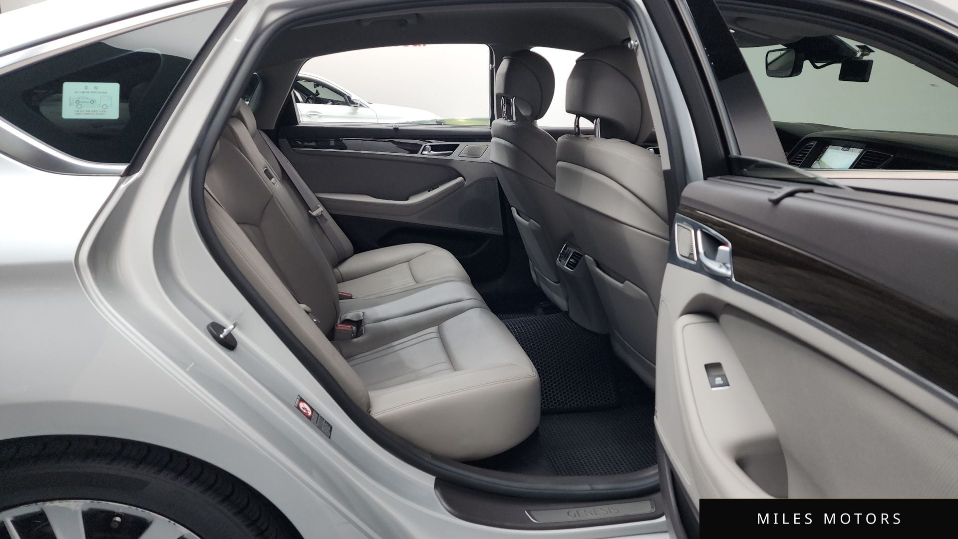 Genesis G80 2019 — миниатюра 12