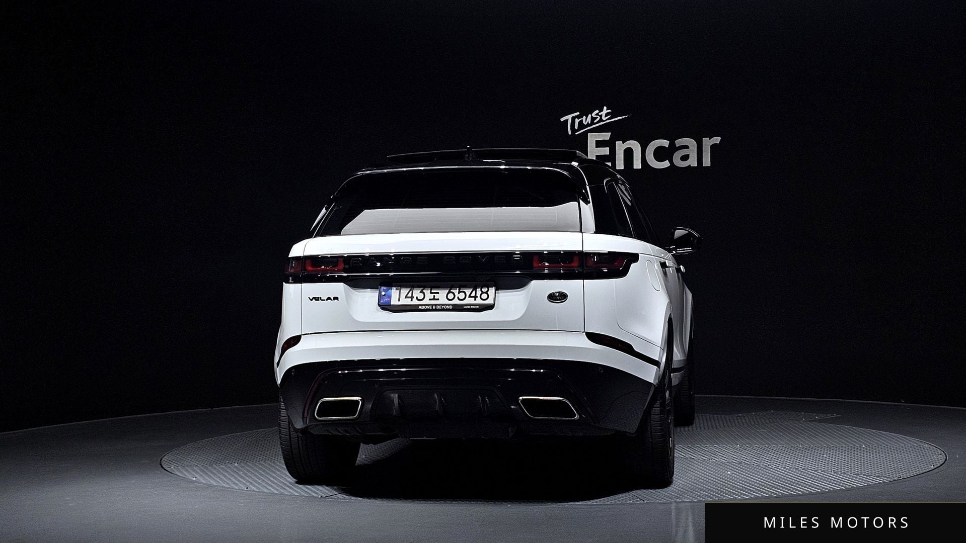 Land Rover Range Rover Velar 2023 — миниатюра 4