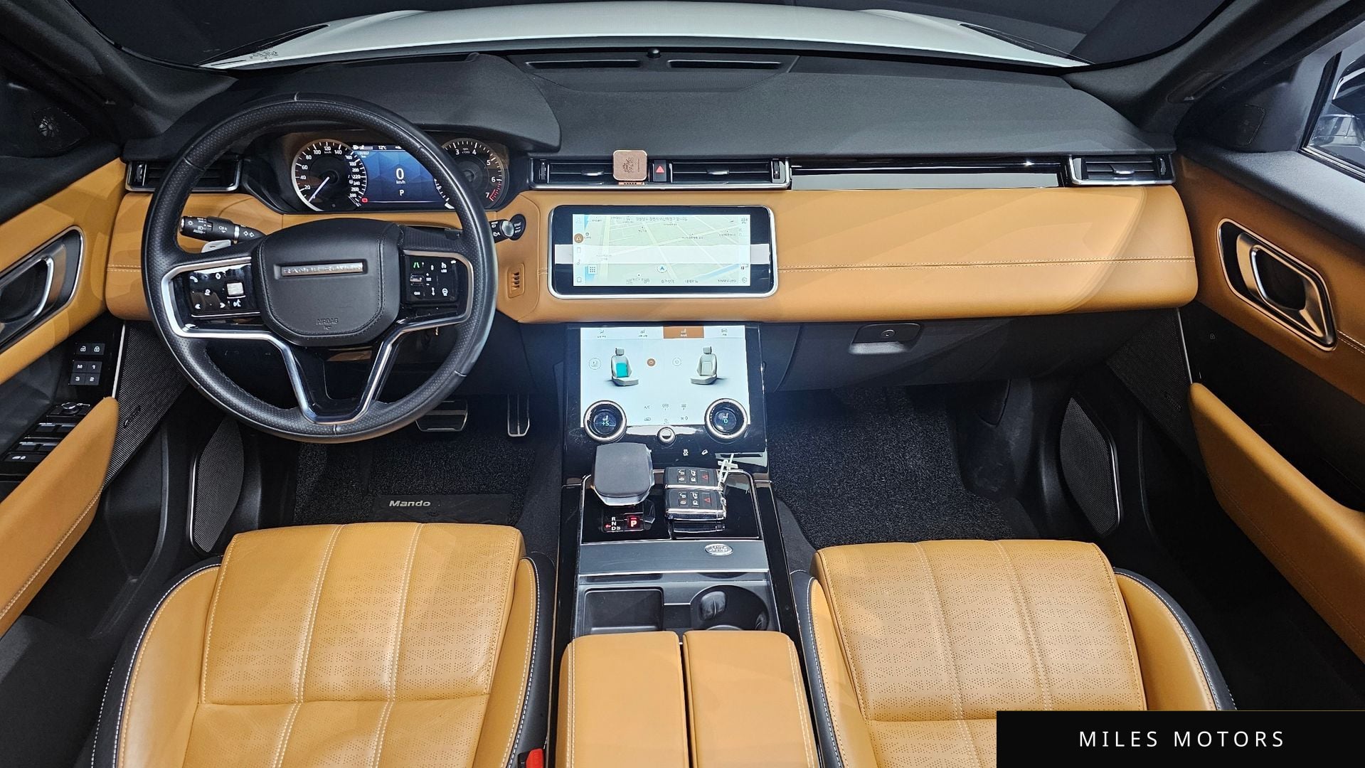 Land Rover Range Rover Velar 2023 — миниатюра 7
